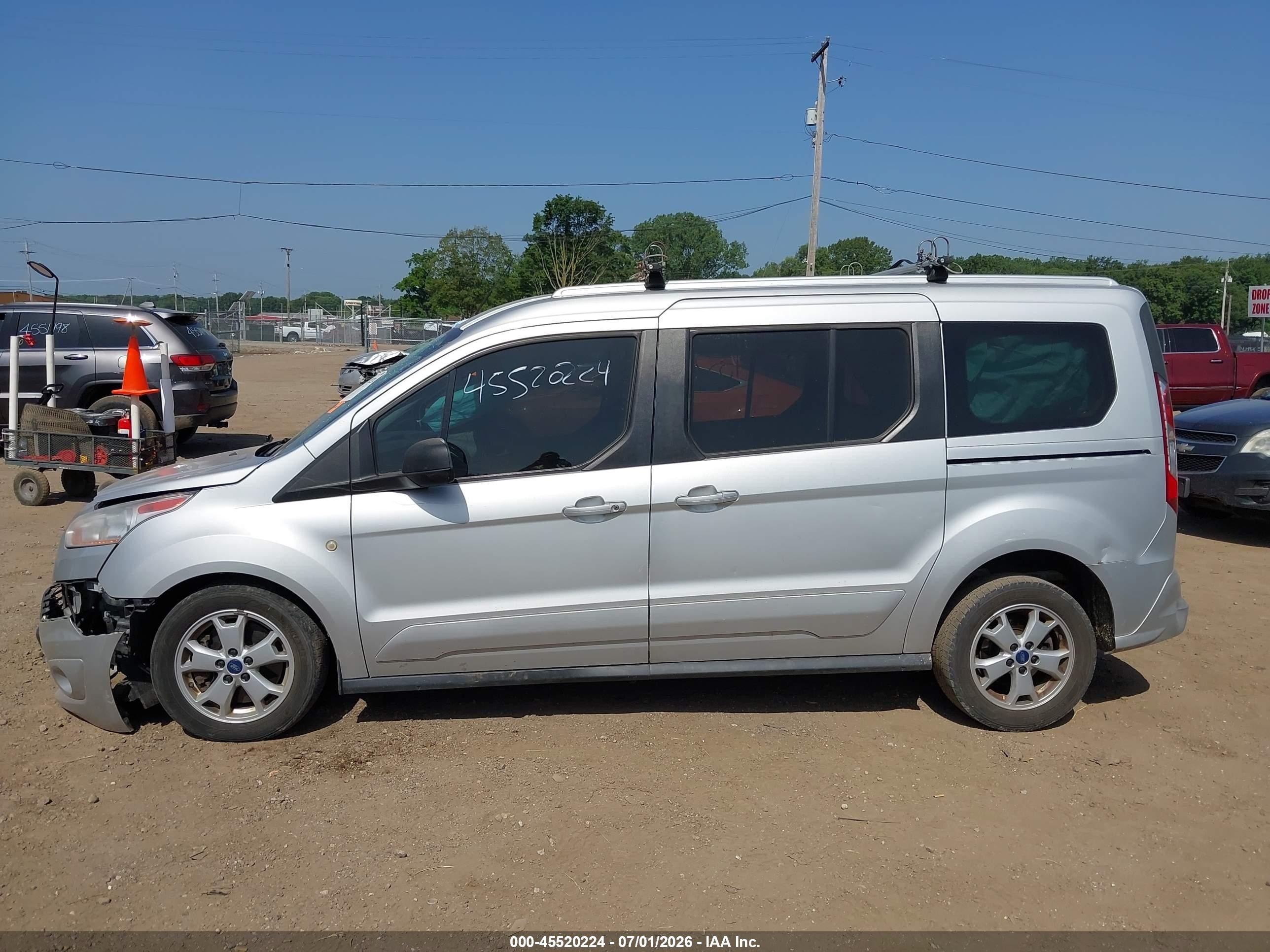 2014 Ford Transit Connect Xlt Silver vin: NM0GE9F77E1139680