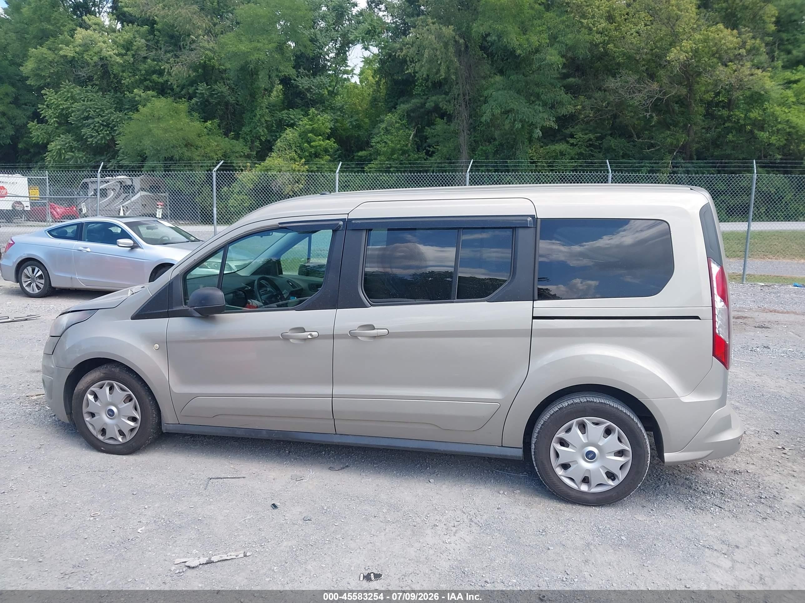 2015 Ford Transit Connect Xlt Beige vin: NM0GE9F78F1223041