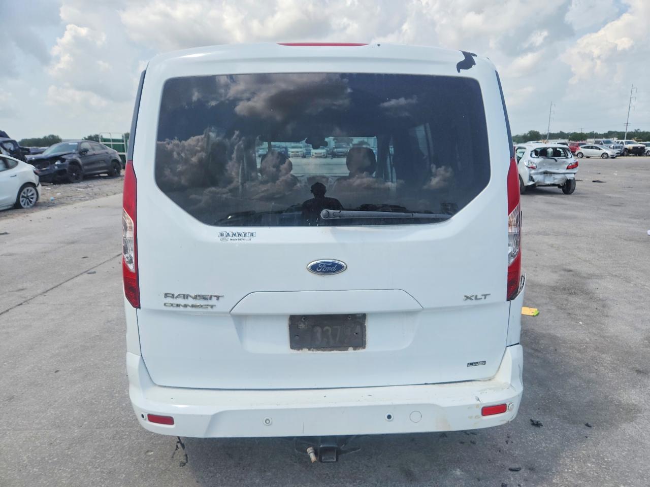 2015 Ford Transit Connect Xlt White vin: NM0GE9F7XF1197803
