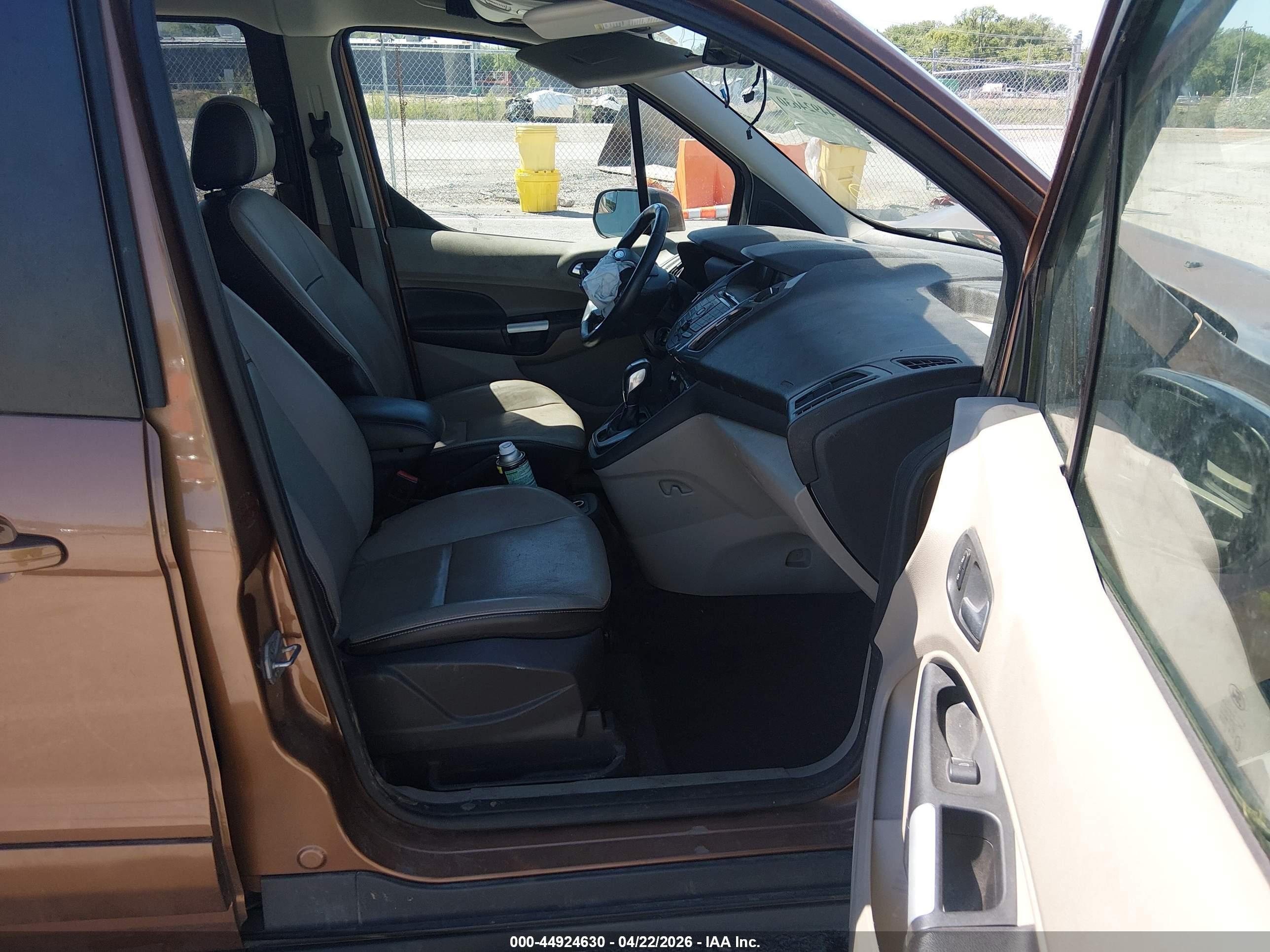 2014 Ford Transit Connect Titanium Коричневый vin: NM0GE9G74E1148402
