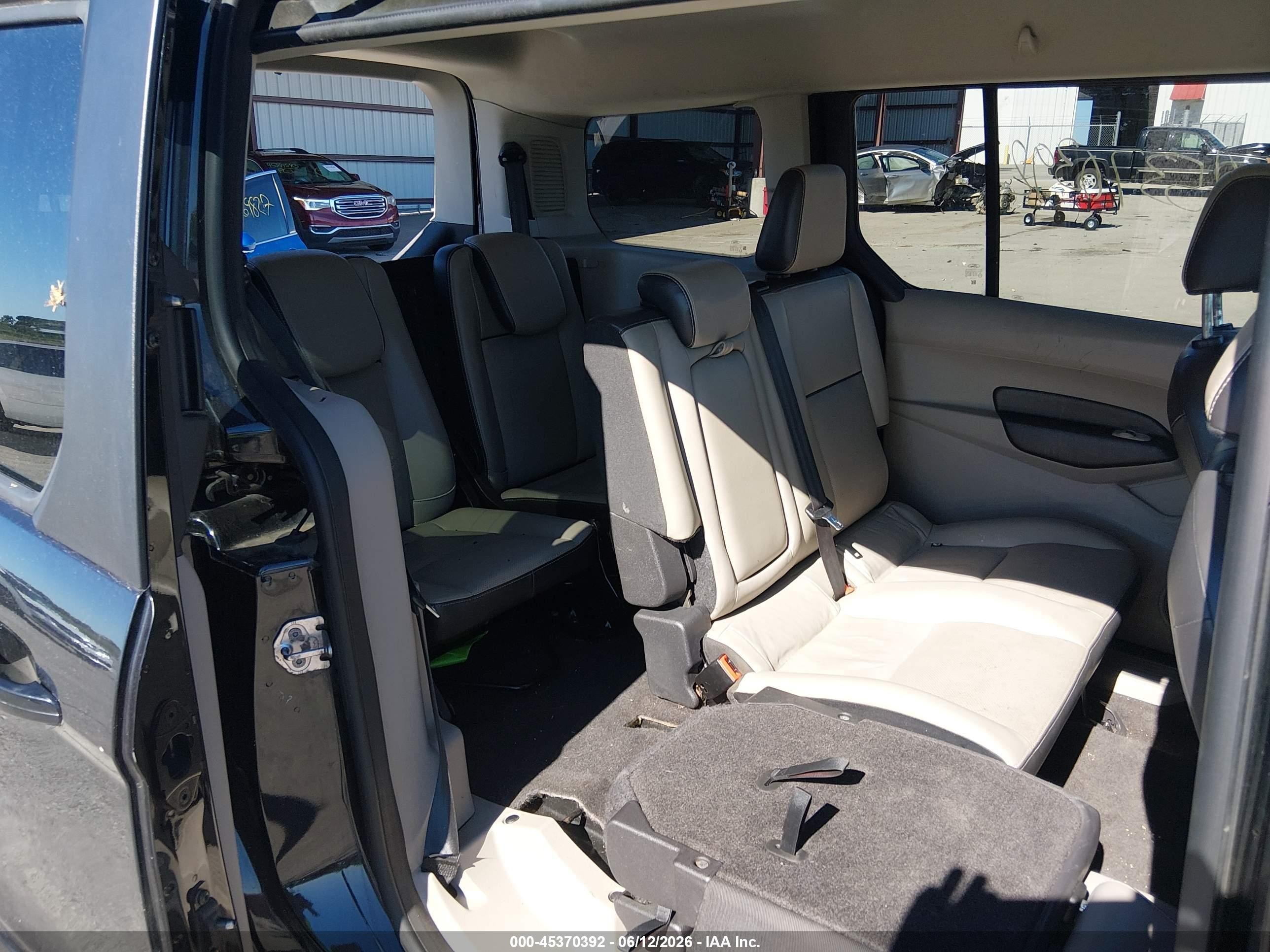 2014 Ford Transit Connect Titanium Black vin: NM0GE9G79E1164014