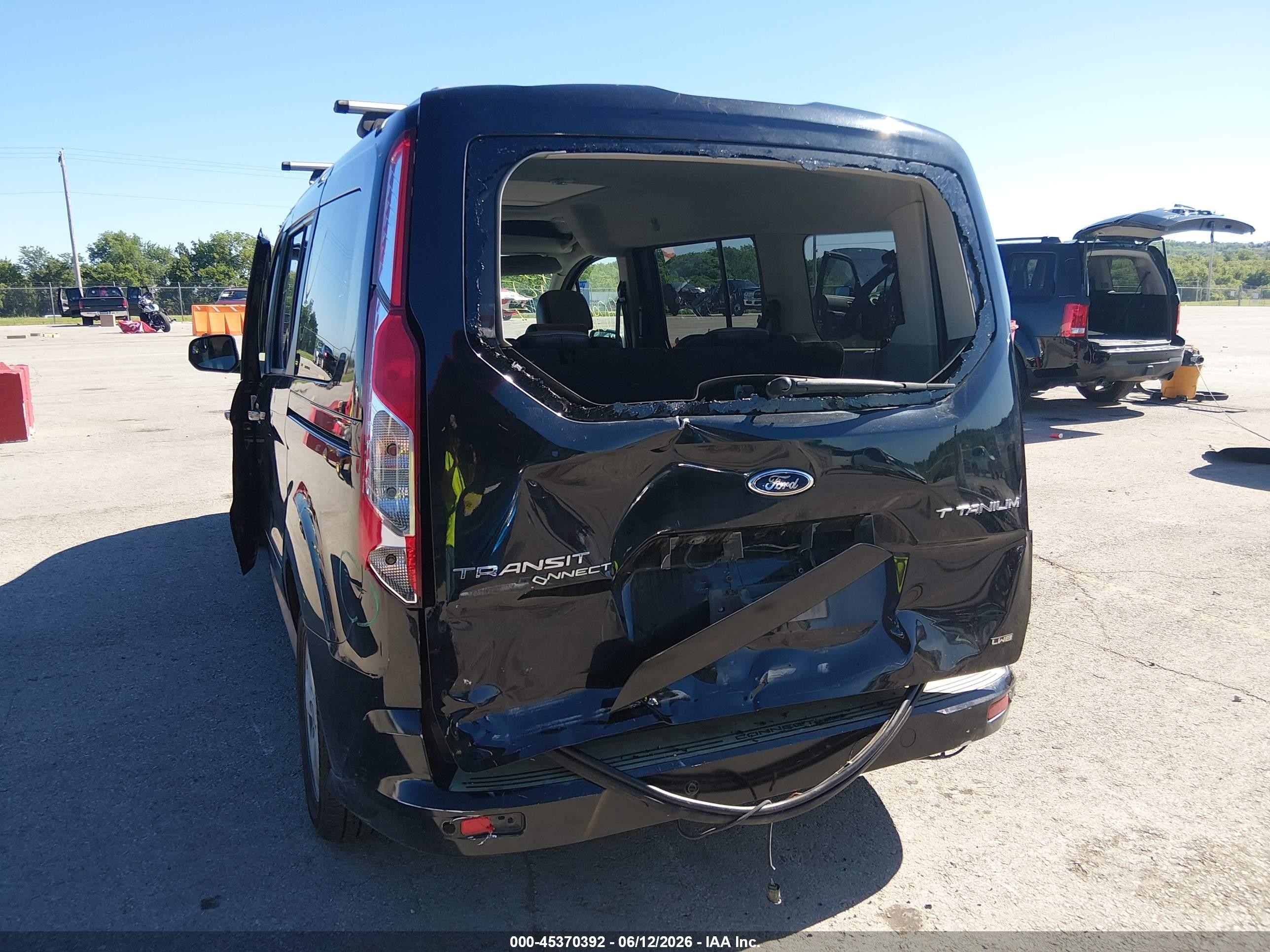2014 Ford Transit Connect Titanium Black vin: NM0GE9G79E1164014
