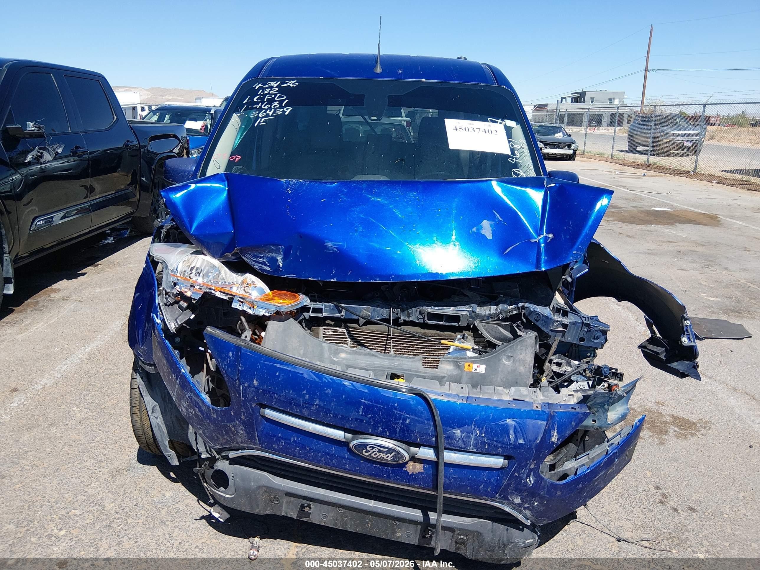 2015 Ford Transit Connect Titanium Синий vin: NM0GE9G79F1194681