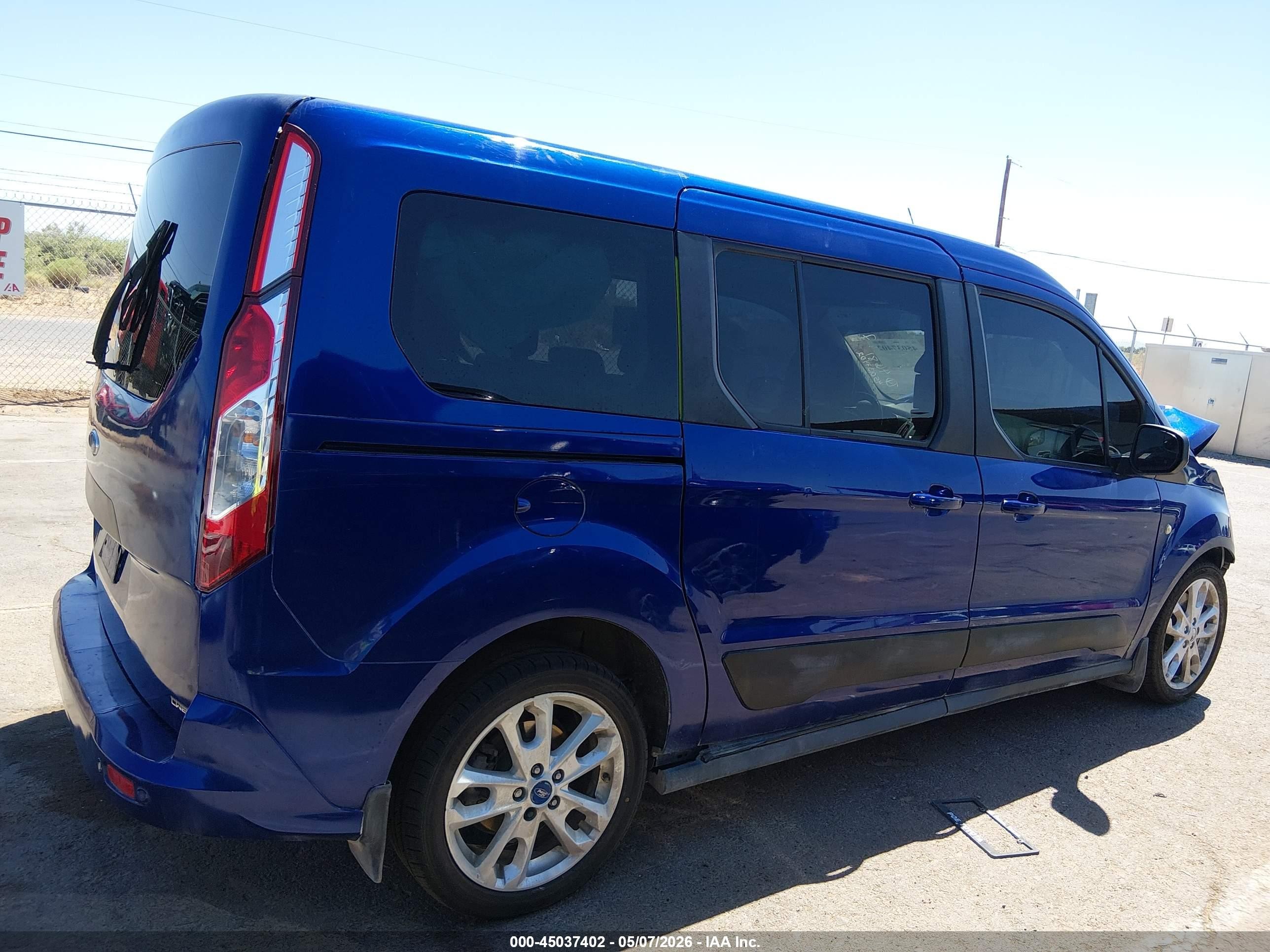 2015 Ford Transit Connect Titanium Синий vin: NM0GE9G79F1194681