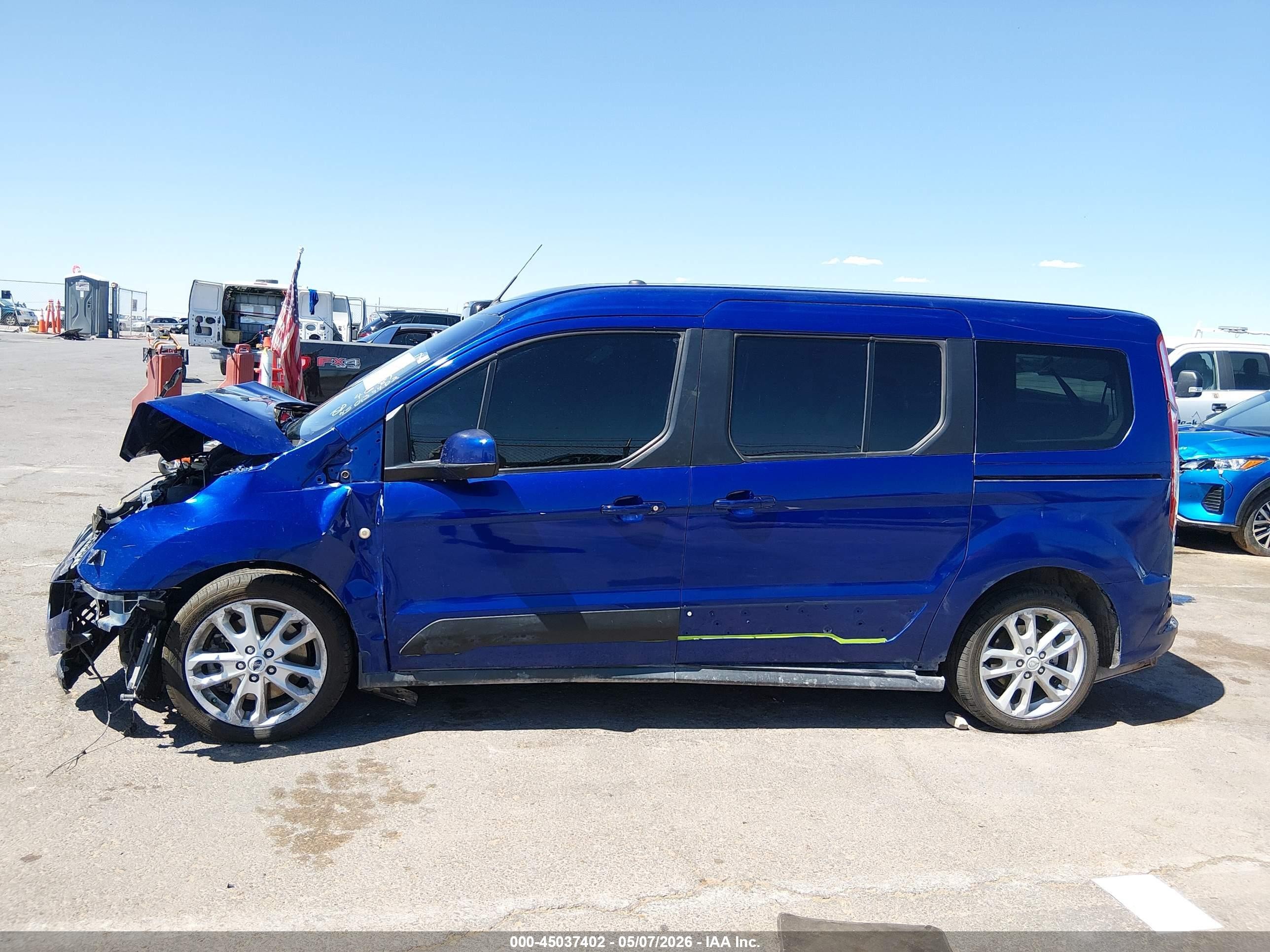 2015 Ford Transit Connect Titanium Синий vin: NM0GE9G79F1194681