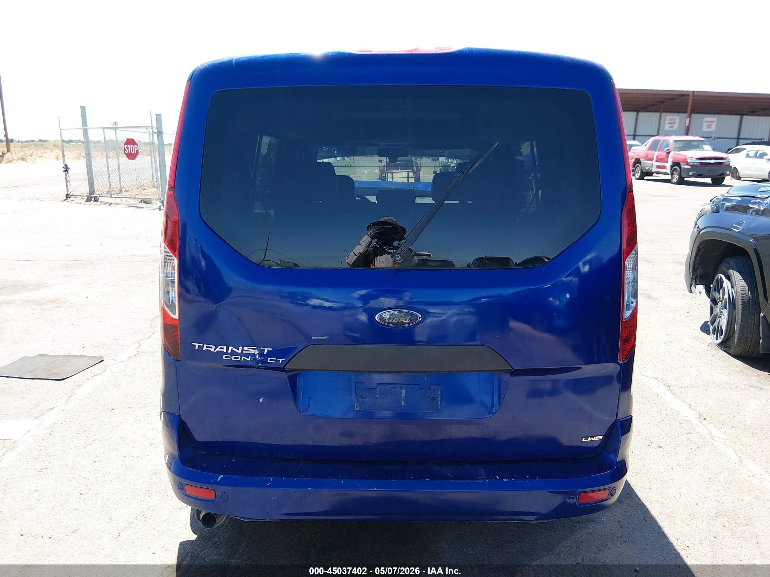 2015 Ford Transit Connect Titanium Синий vin: NM0GE9G79F1194681