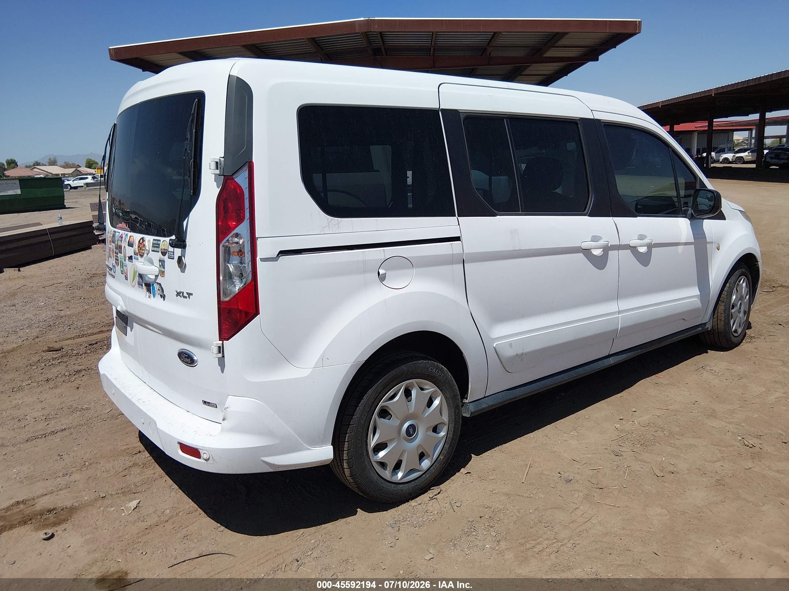 2015 Ford Transit Connect Xlt Белый vin: NM0GS9F70F1224211
