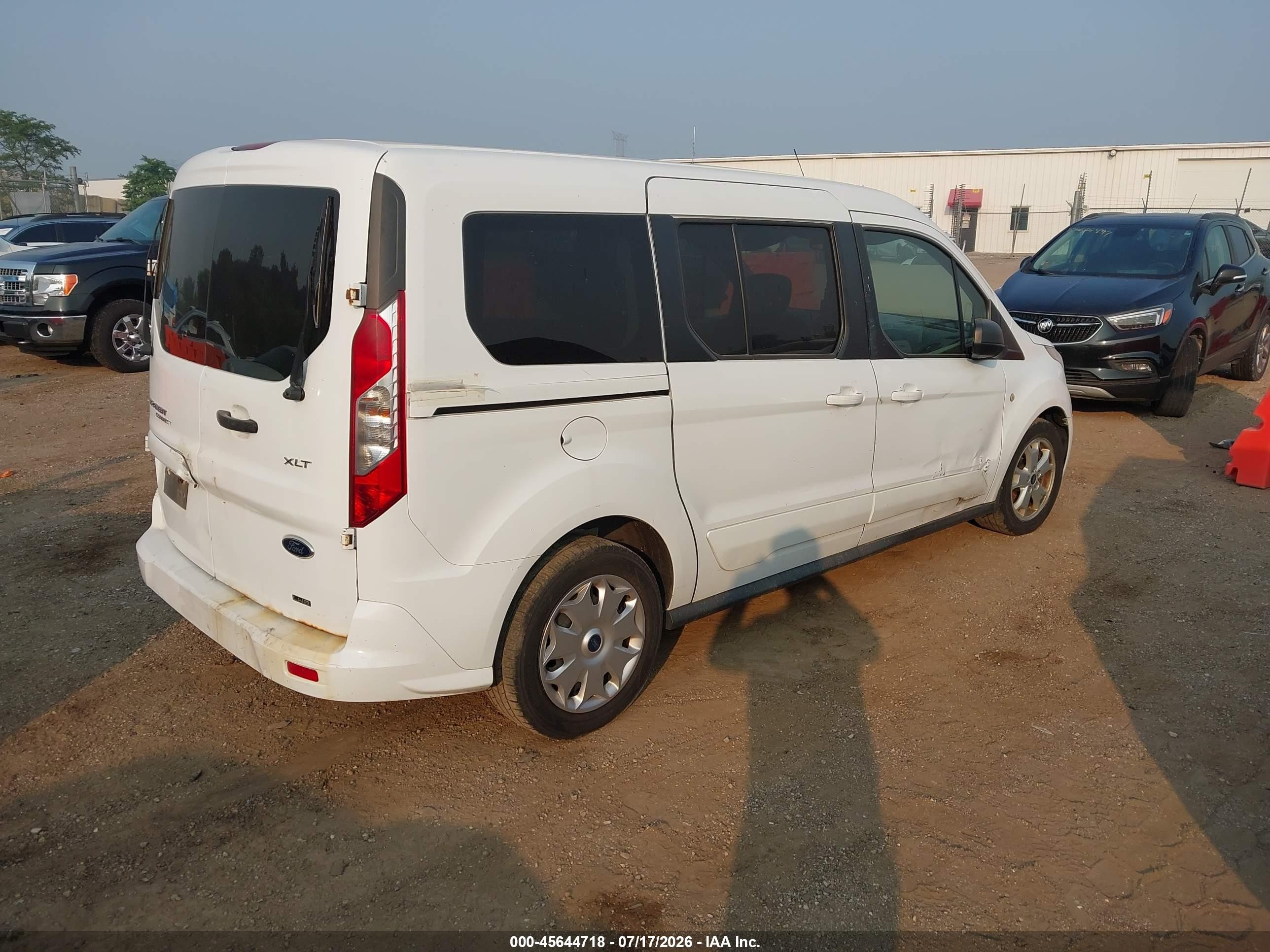 2014 Ford Transit Connect Xlt White vin: NM0GS9F73E1140902