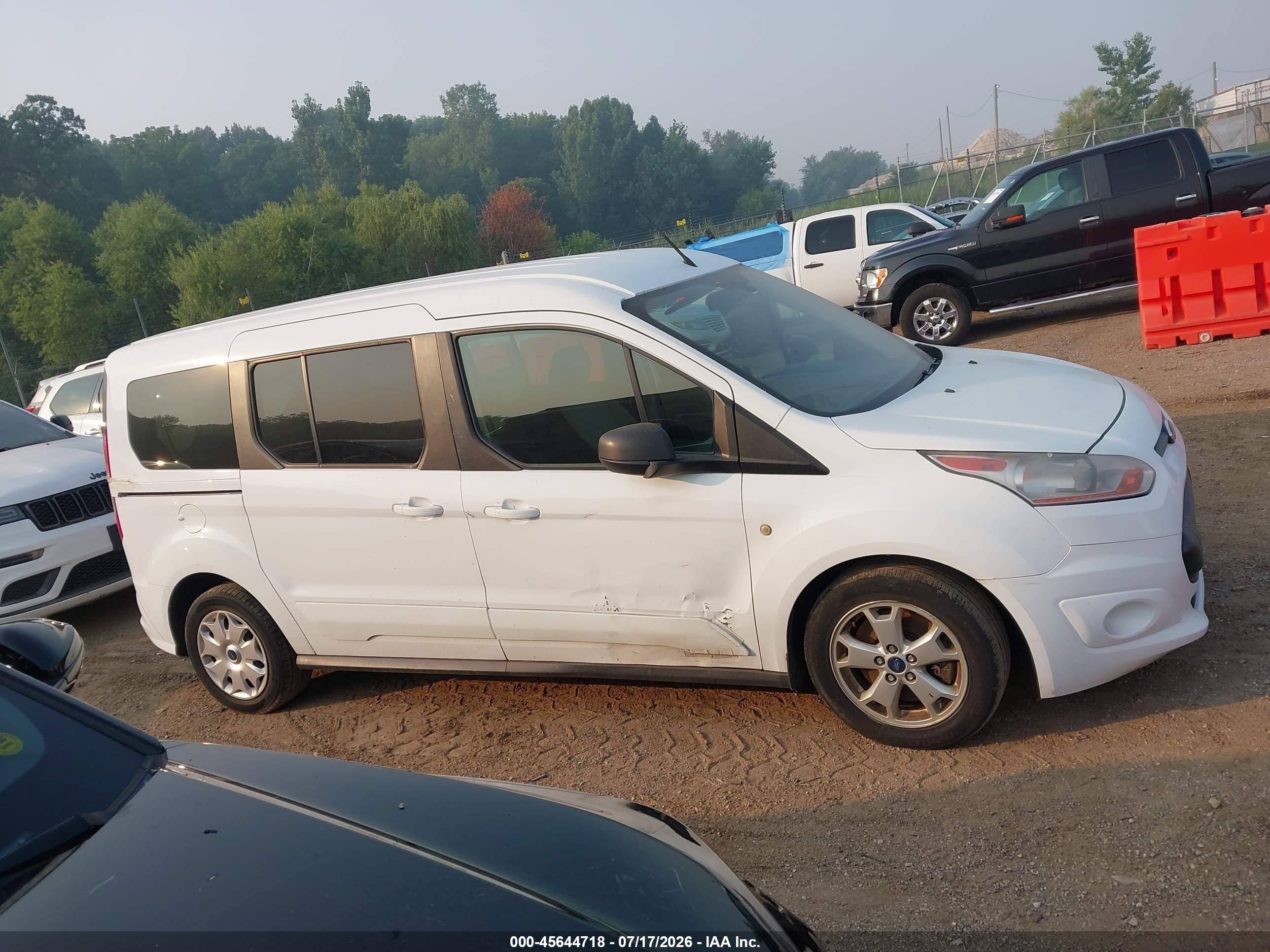2014 Ford Transit Connect Xlt White vin: NM0GS9F73E1140902