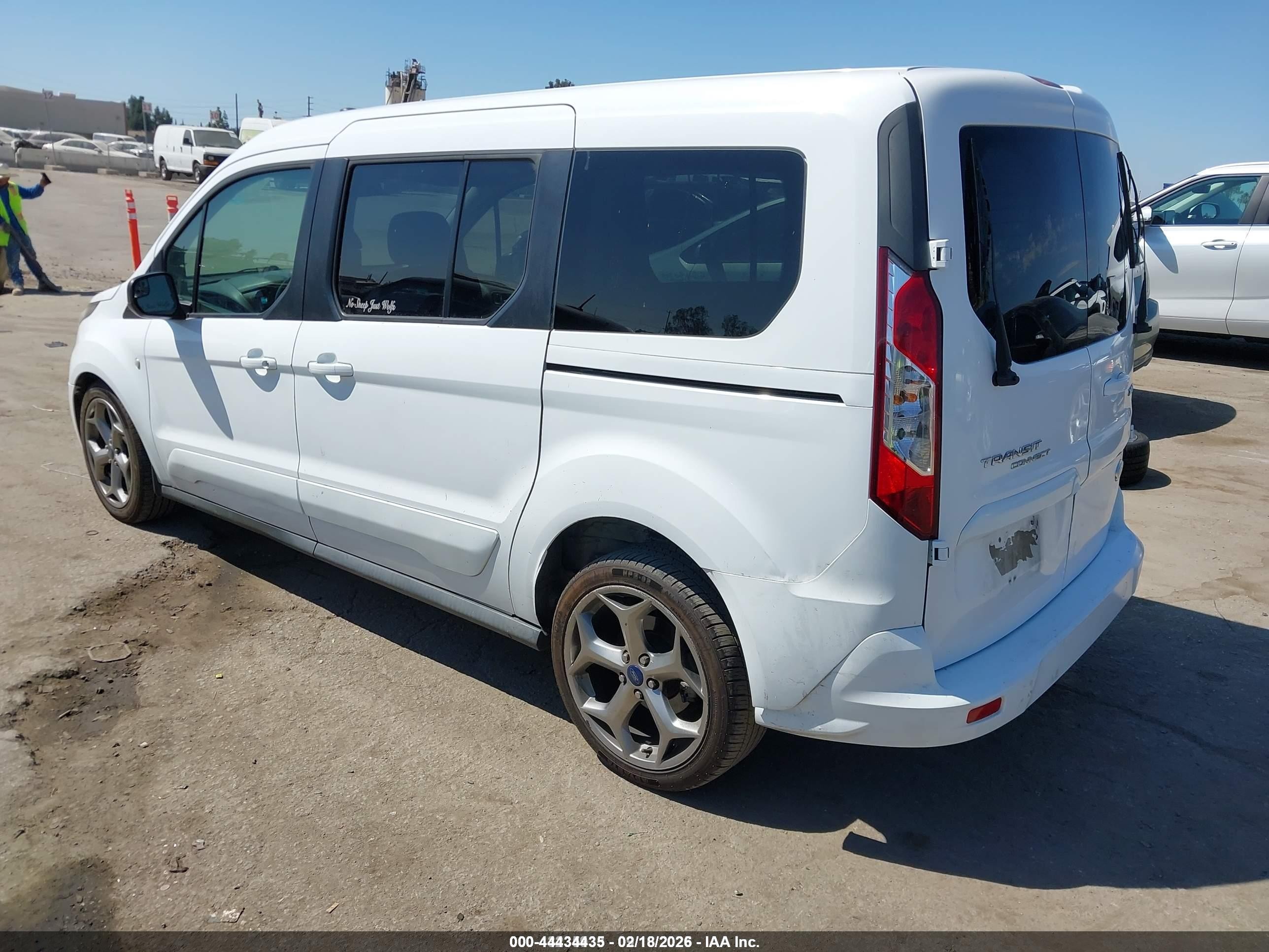 2015 Ford Transit Connect Xlt White vin: NM0GS9F73F1202655