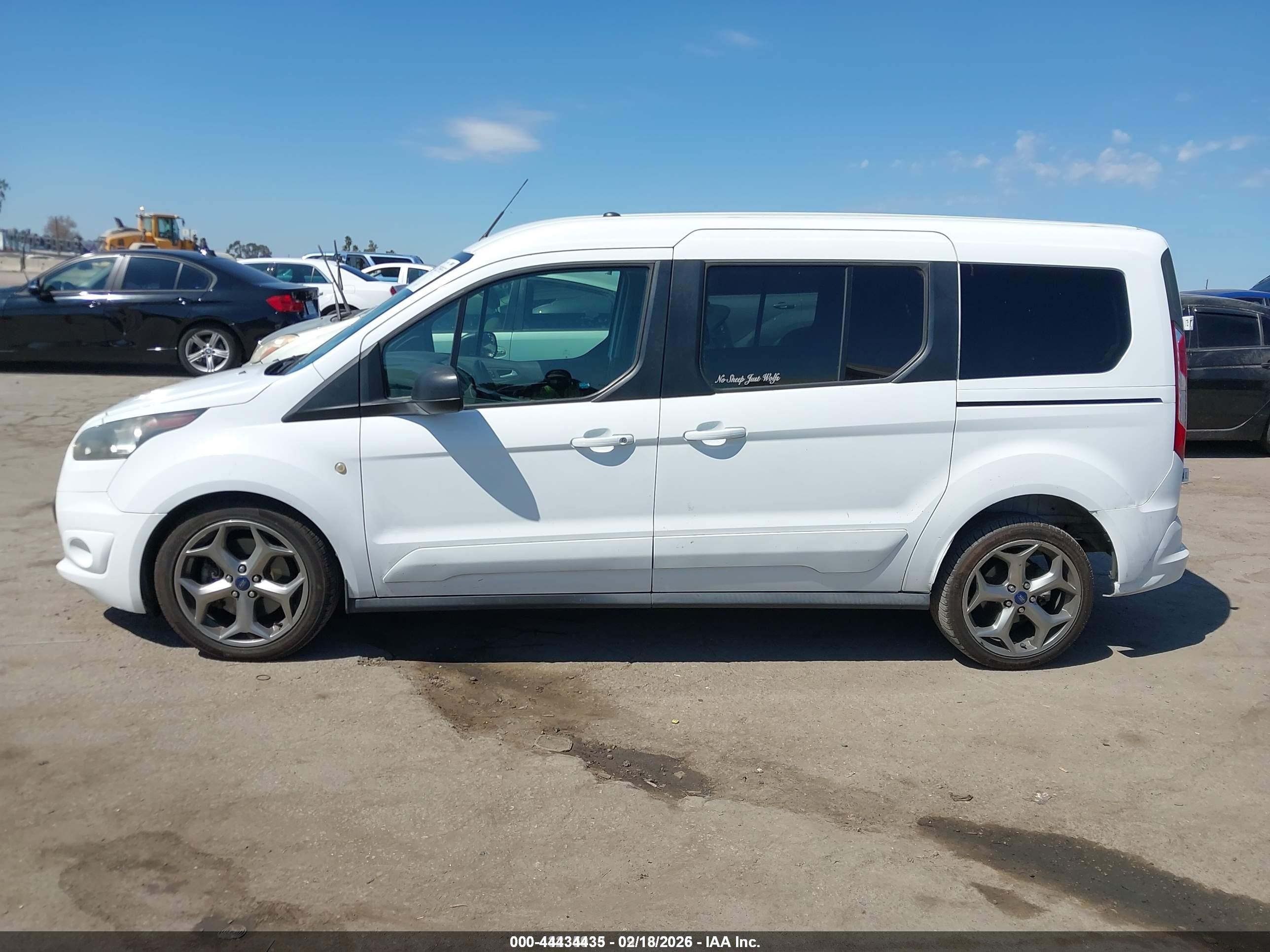 2015 Ford Transit Connect Xlt White vin: NM0GS9F73F1202655