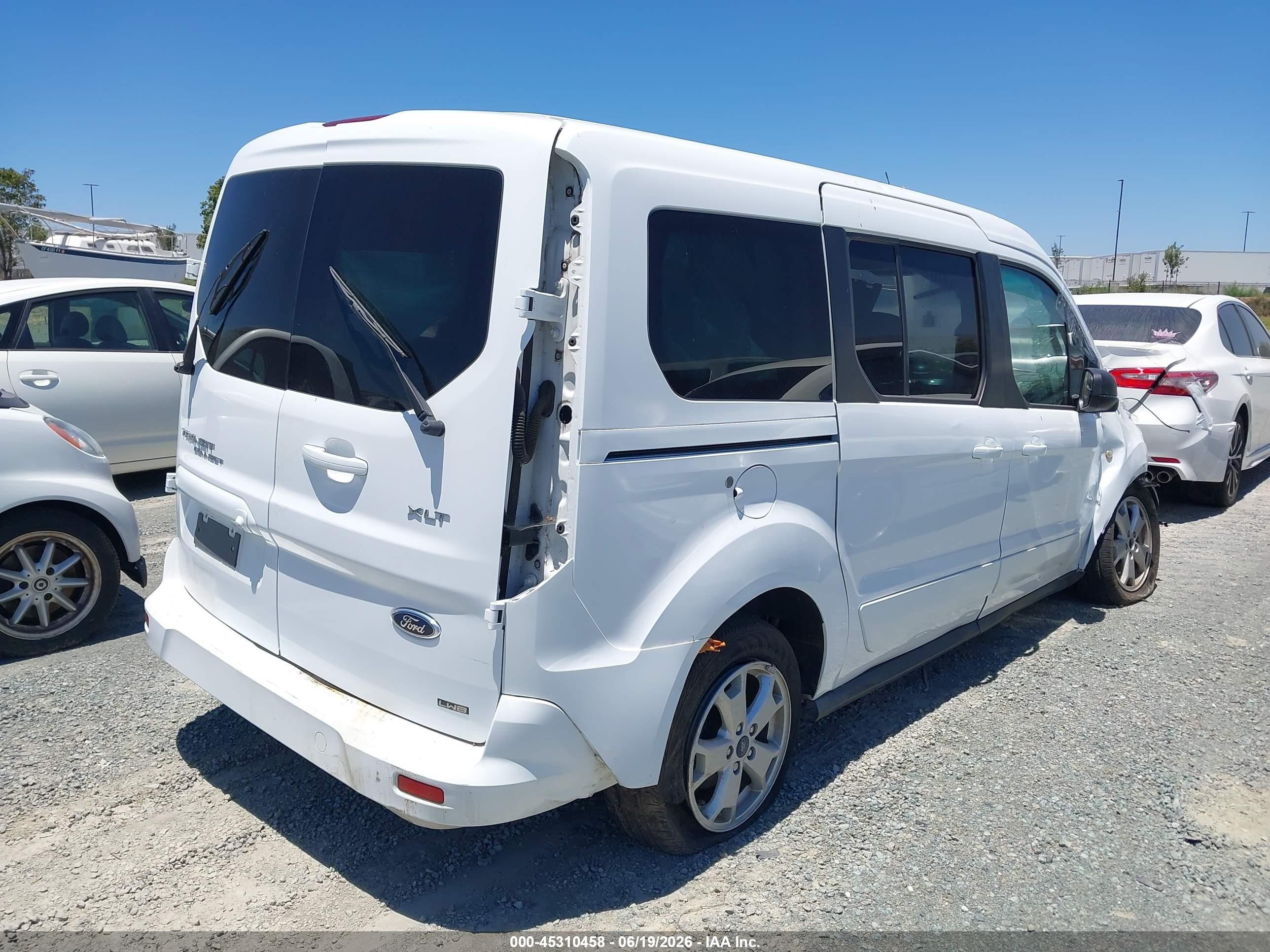 2015 Ford Transit Connect Xlt White vin: NM0GS9F73F1223604