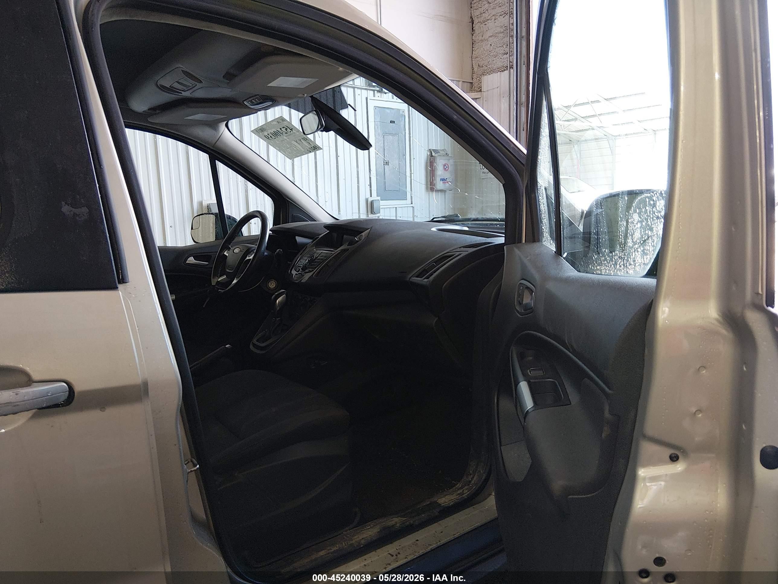 2015 Ford Transit Connect Xlt Золотой vin: NM0GS9F75F1174874