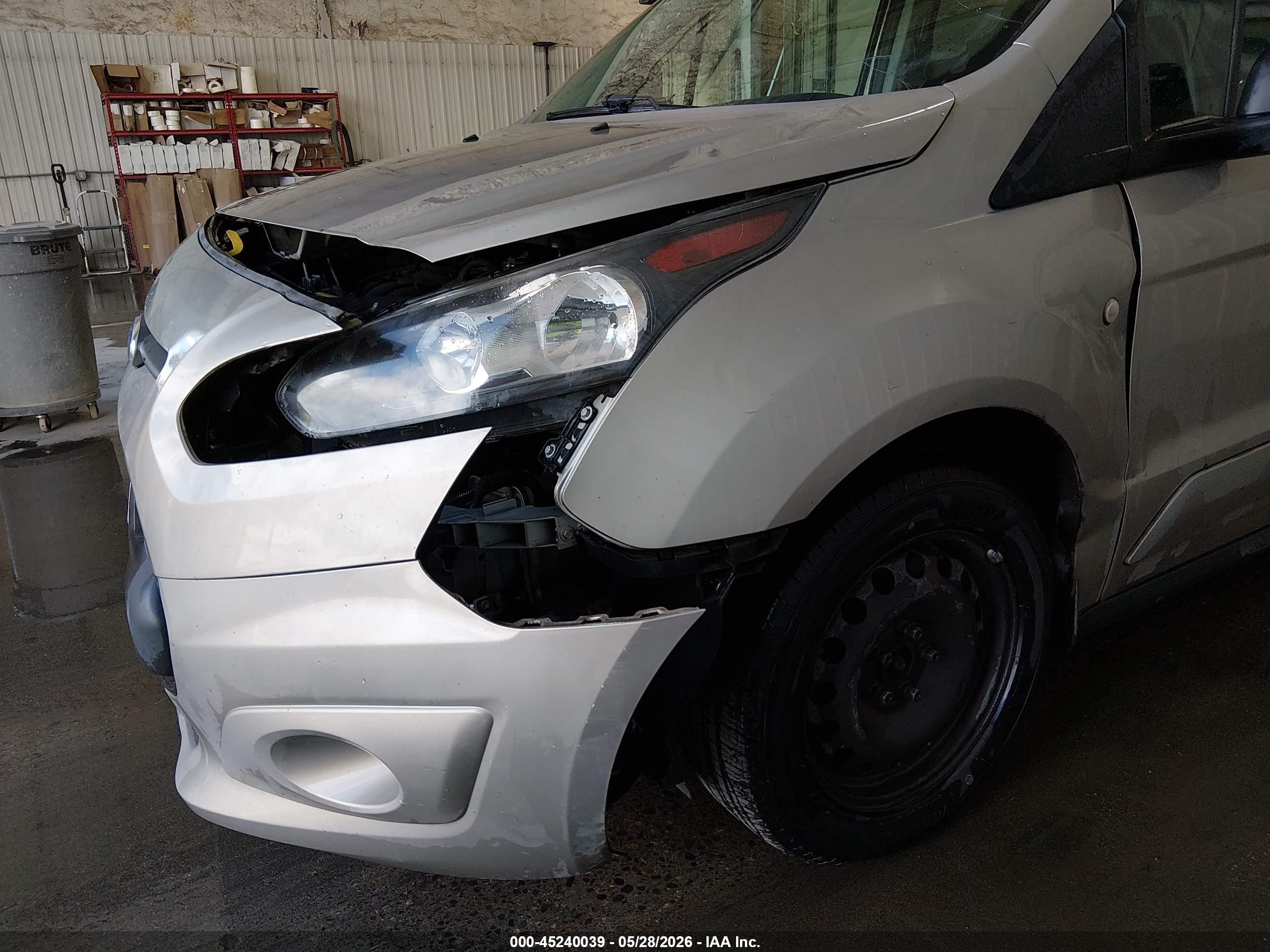 2015 Ford Transit Connect Xlt Золотой vin: NM0GS9F75F1174874