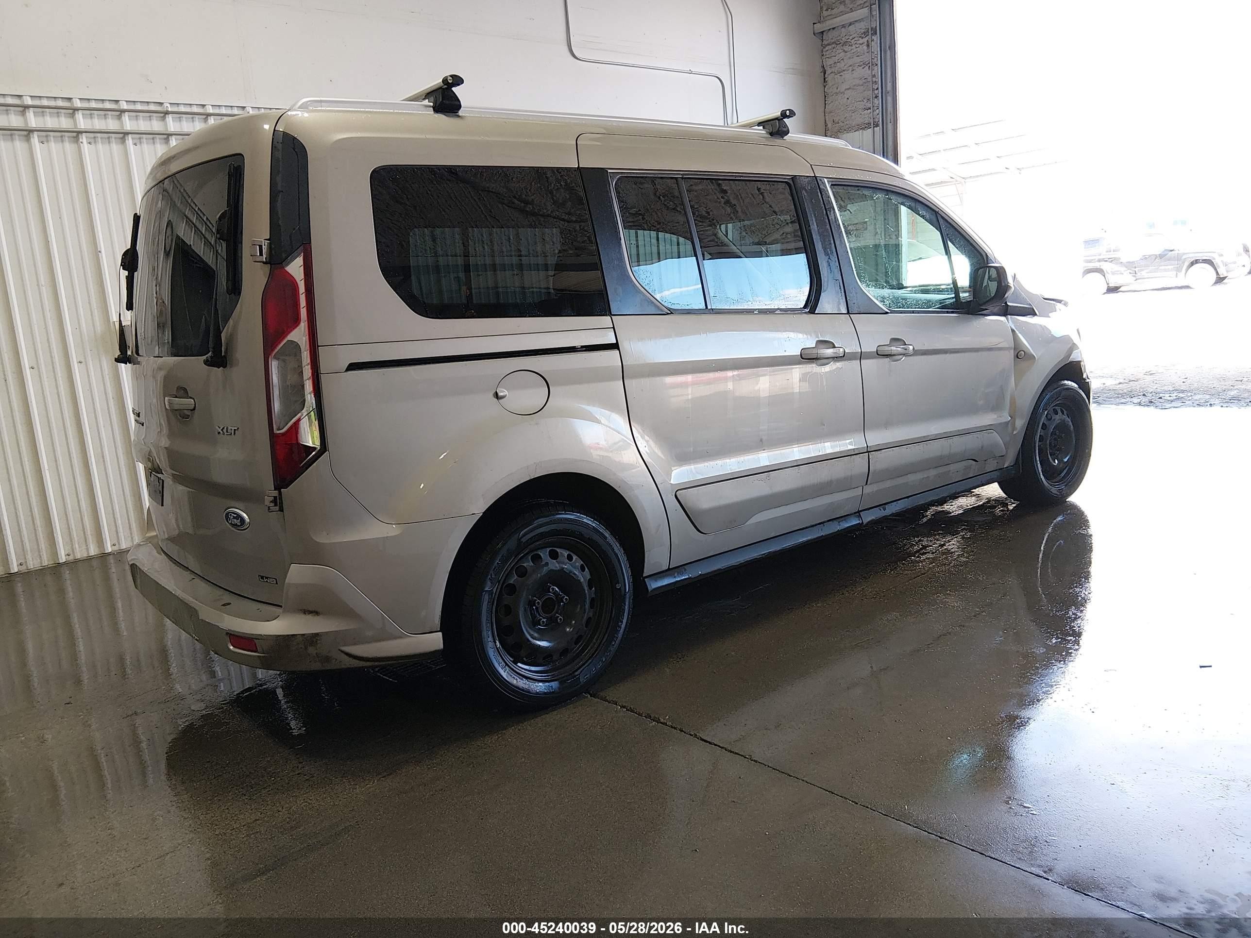 2015 Ford Transit Connect Xlt Золотой vin: NM0GS9F75F1174874