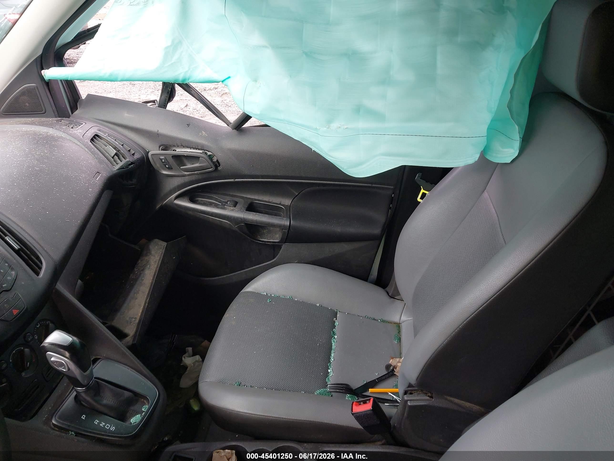 2015 Ford Transit Connect Xl Белый vin: NM0KS6EX0F1208553