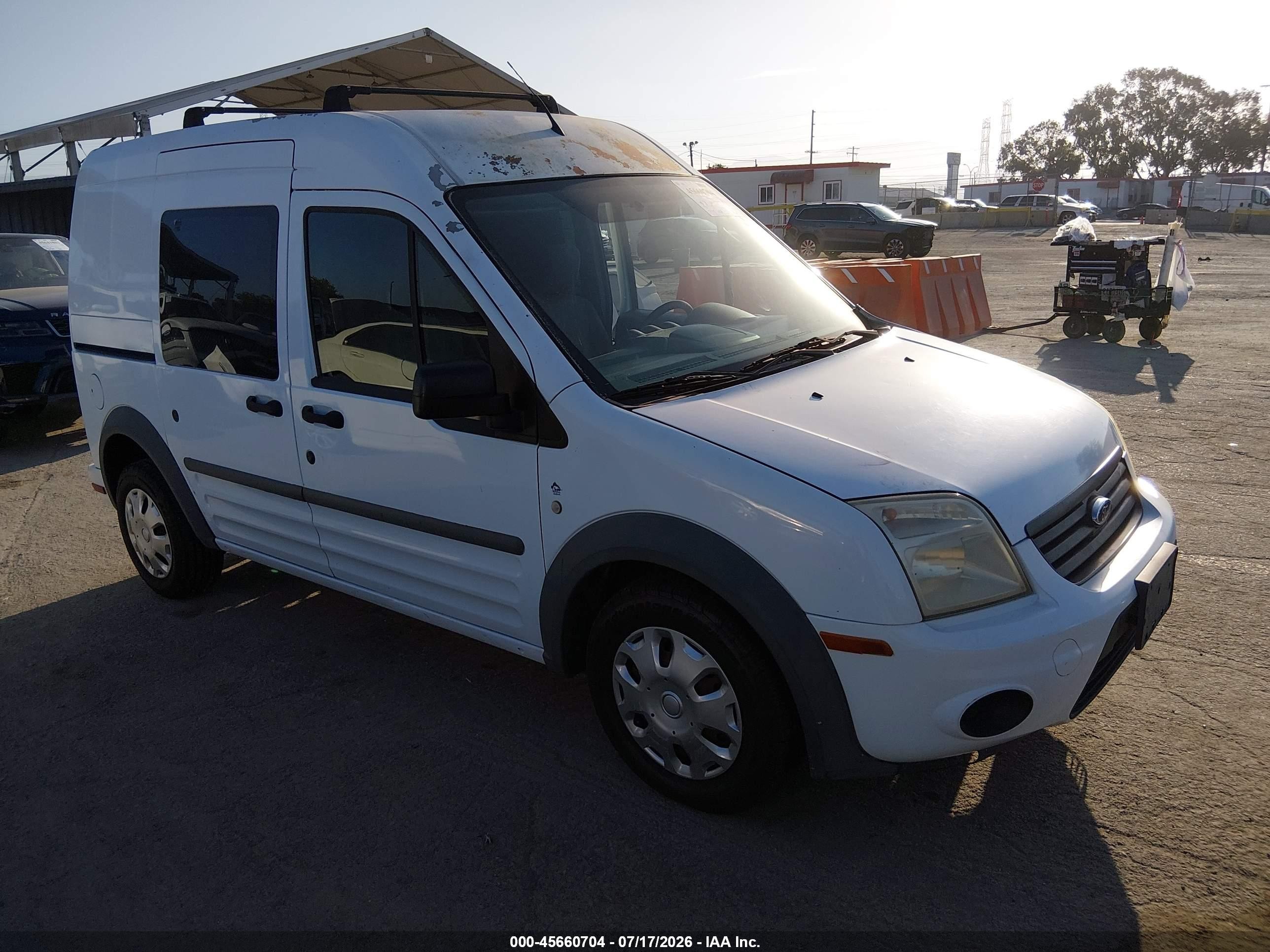 2010 Ford Transit Connect Xlt Белый vin: NM0KS9BN2AT011627