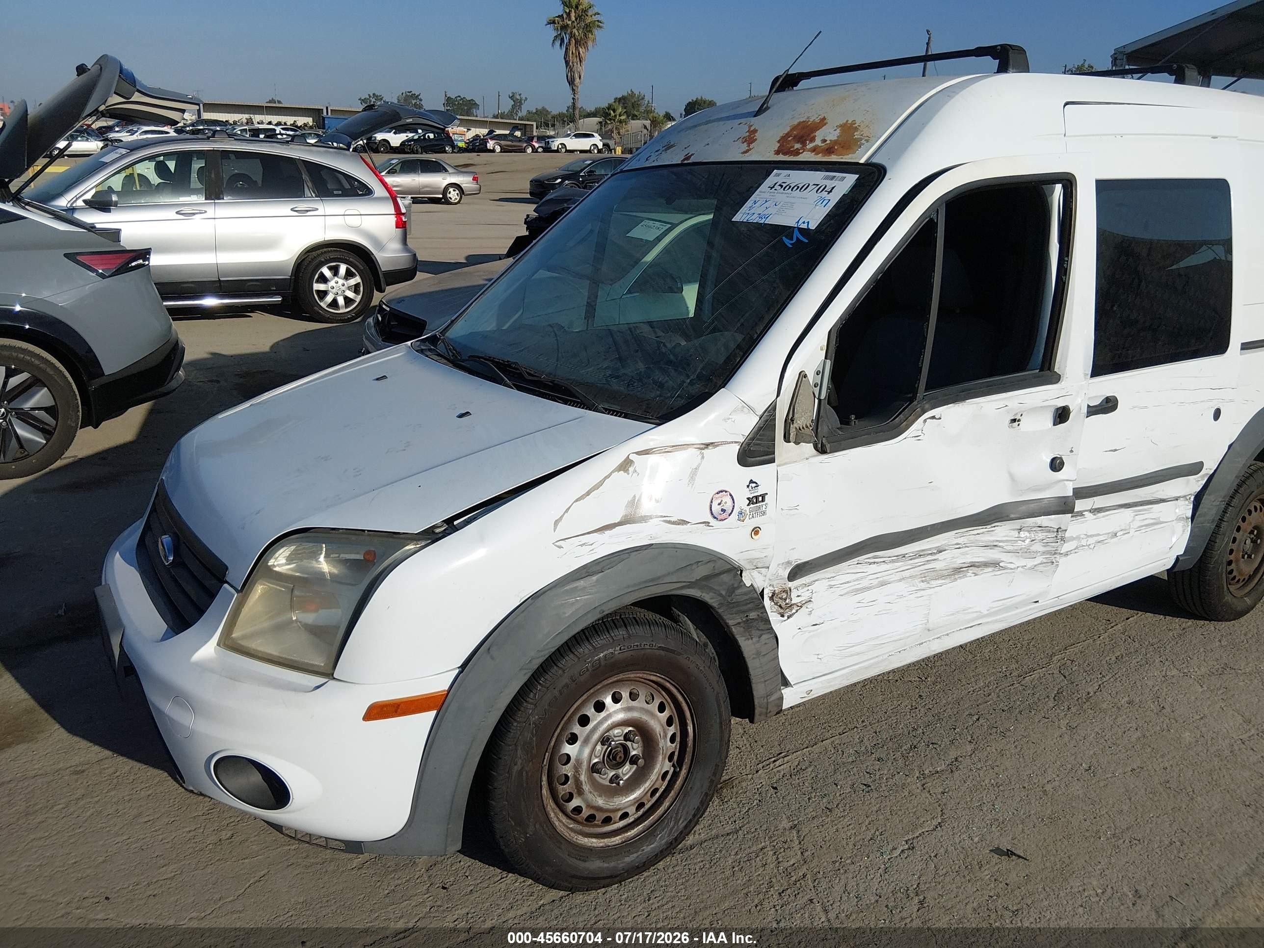 2010 Ford Transit Connect Xlt Белый vin: NM0KS9BN2AT011627