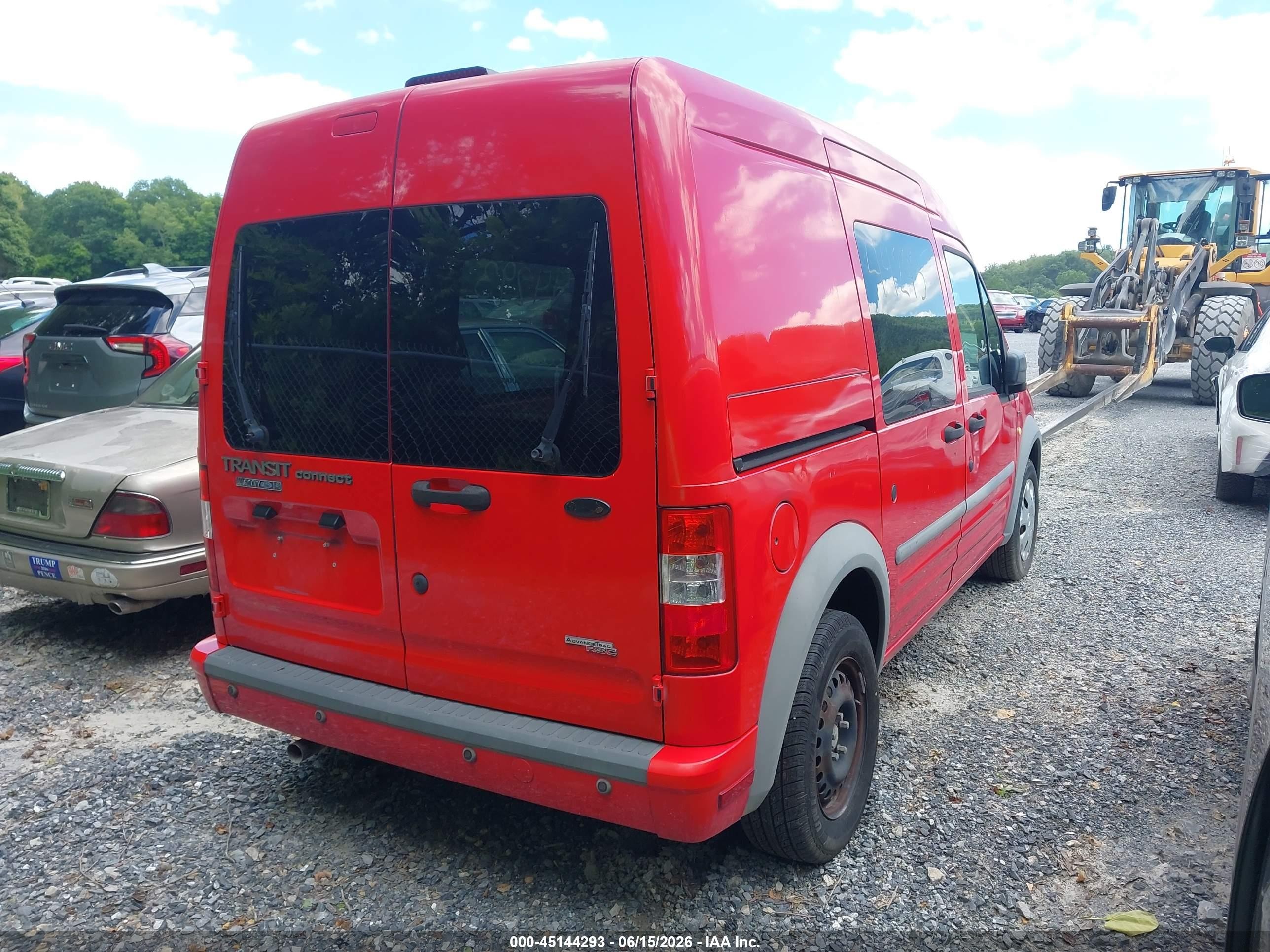 2010 Ford Transit Connect Xlt Красный vin: NM0KS9BNXAT035285