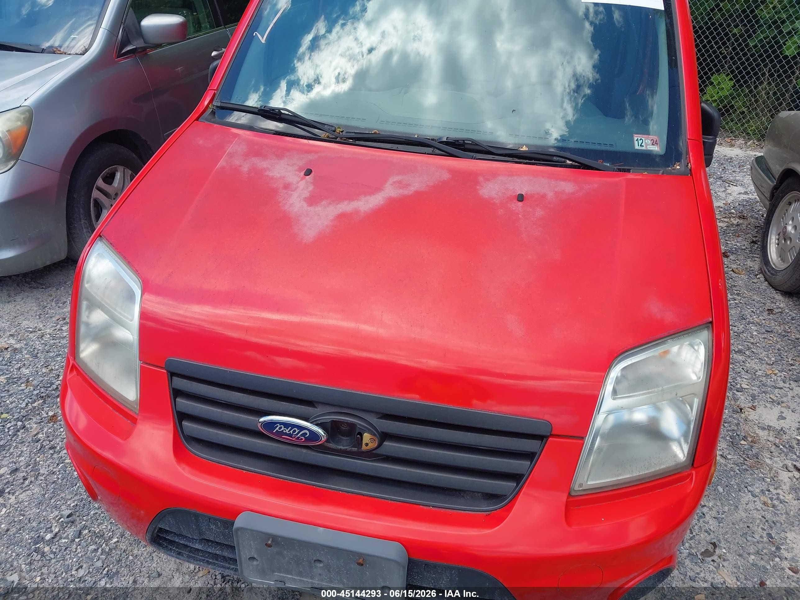 2010 Ford Transit Connect Xlt Красный vin: NM0KS9BNXAT035285