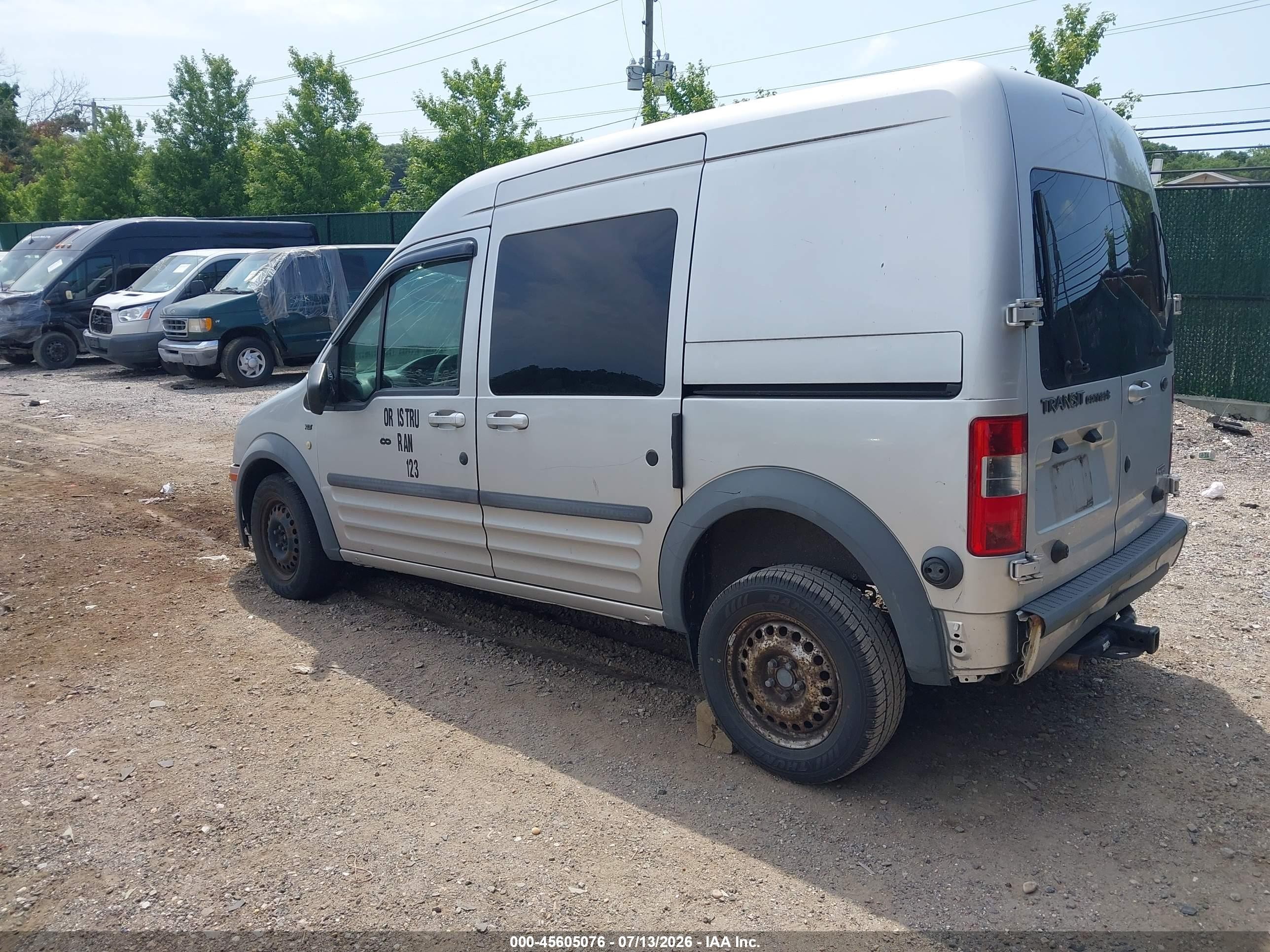 2011 Ford Transit Connect Xlt Silver vin: NM0KS9BNXBT052802