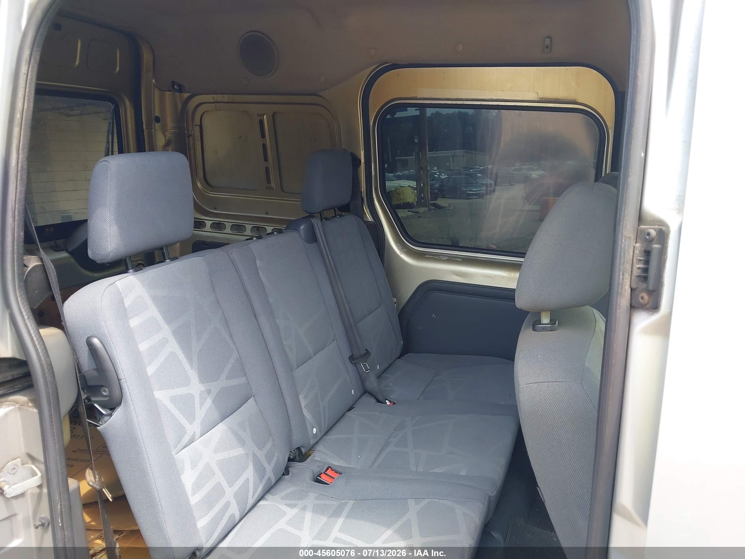 2011 Ford Transit Connect Xlt Silver vin: NM0KS9BNXBT052802