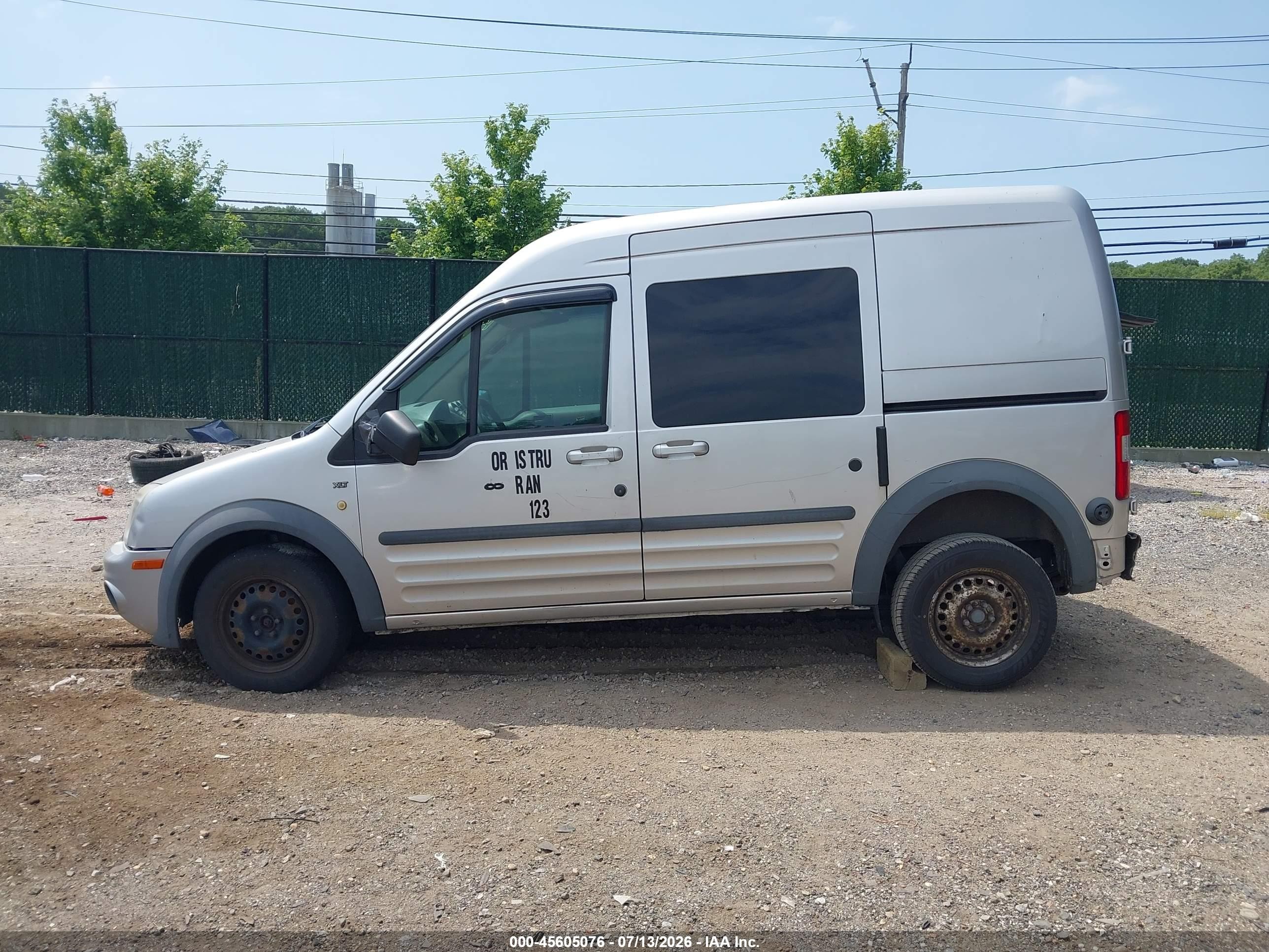 2011 Ford Transit Connect Xlt Silver vin: NM0KS9BNXBT052802