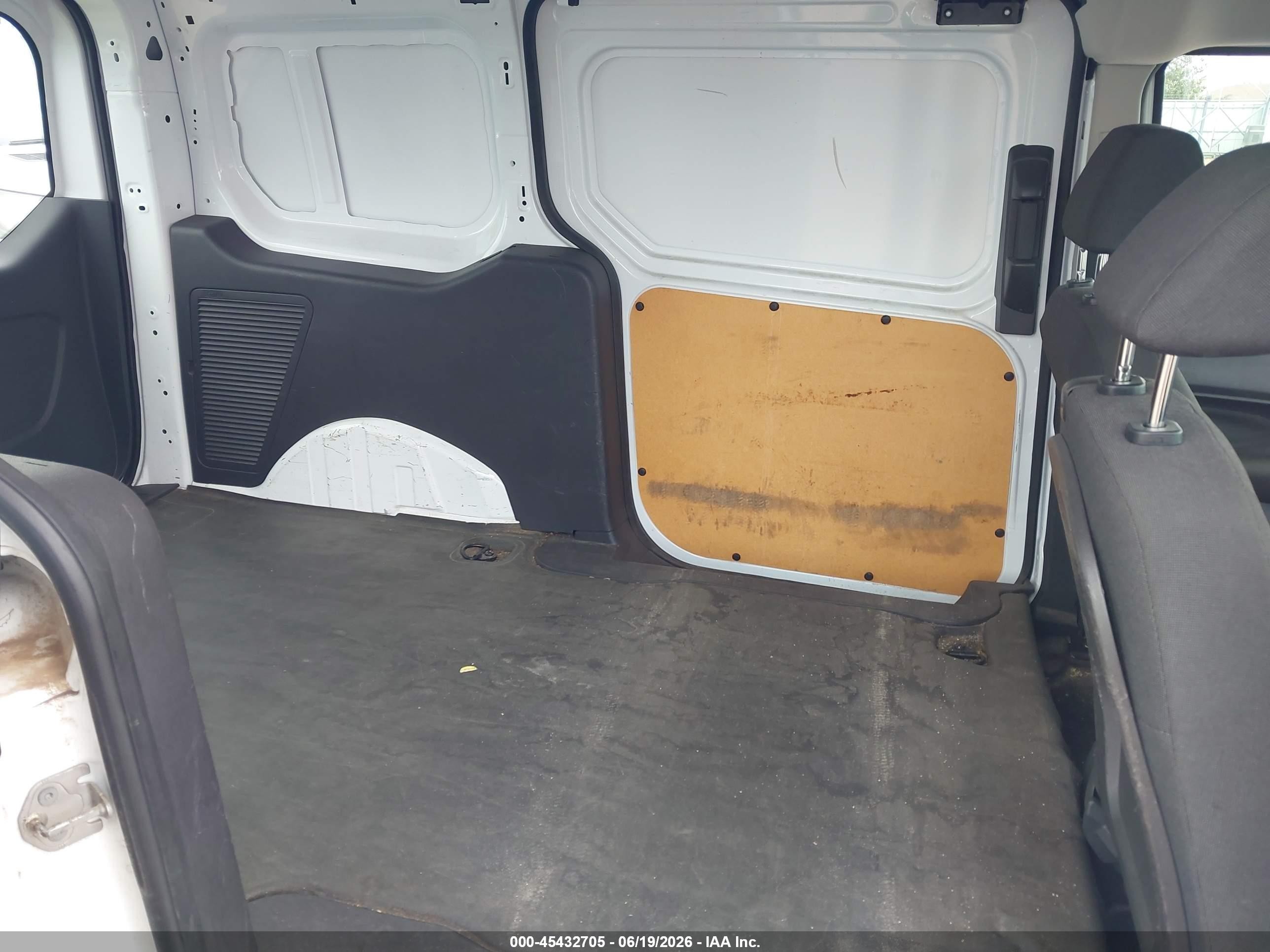 2015 Ford Transit Connect Xl White vin: NM0LE7E73F1222187