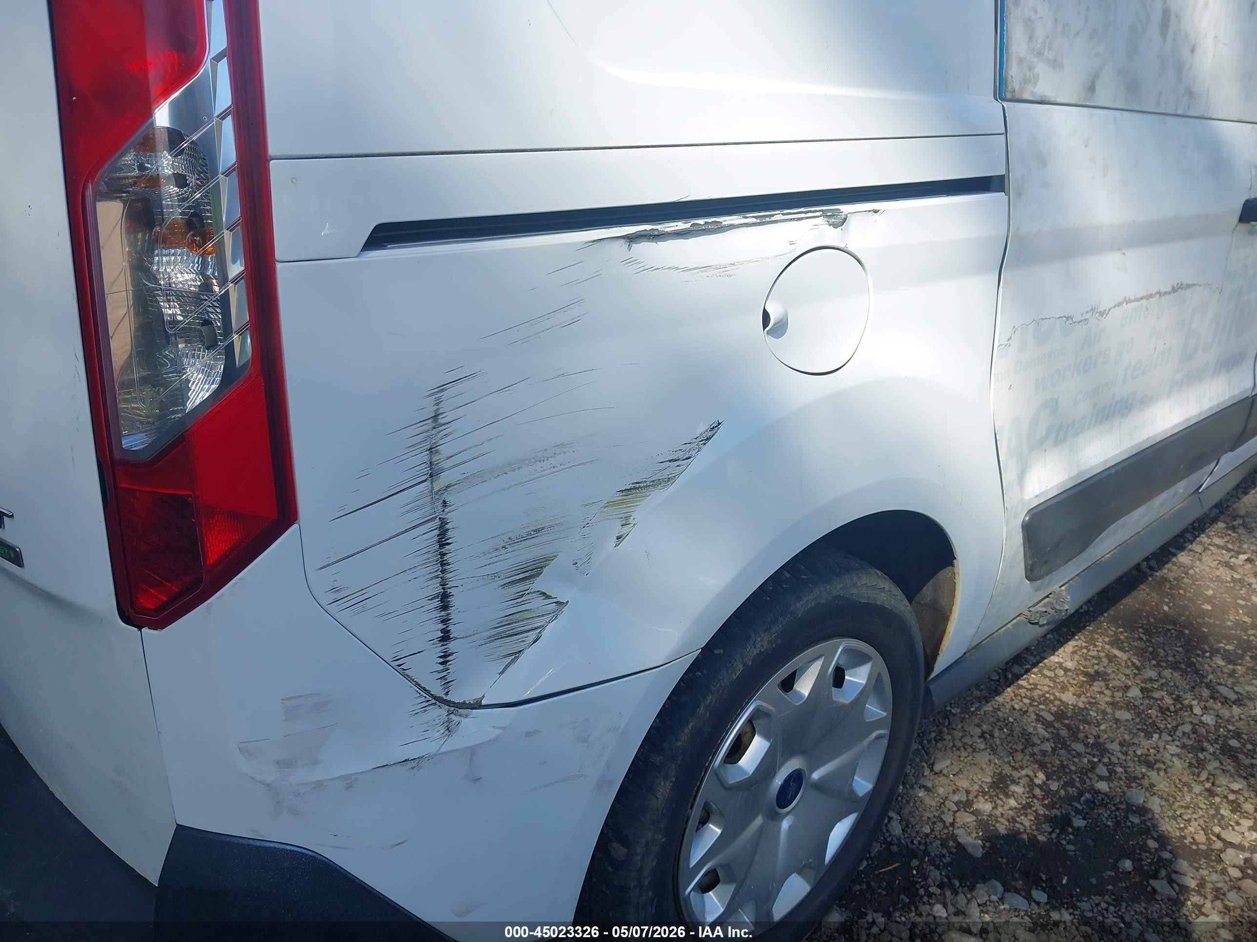 2015 Ford Transit Connect Xlt White vin: NM0LE7FXXF1184617