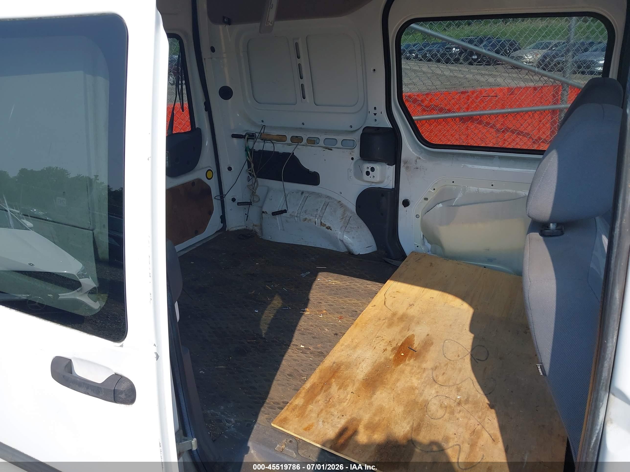 2010 Ford Transit Connect Xl White vin: NM0LS6AN0AT030939