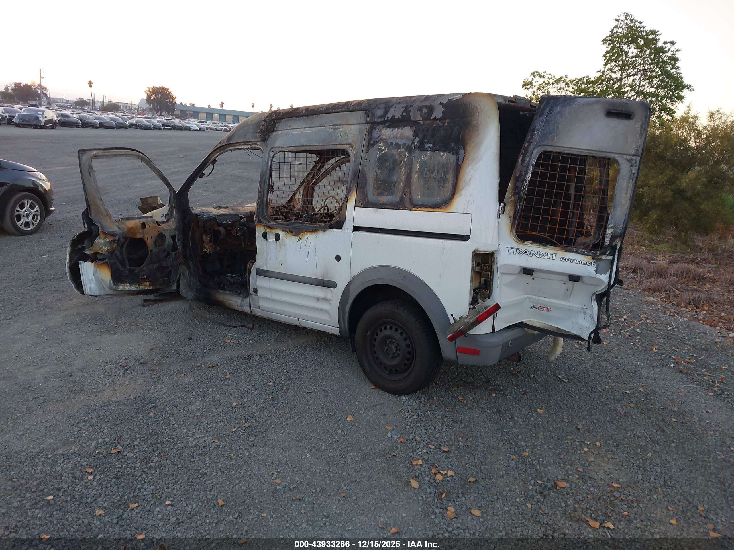 2013 Ford Transit Connect Xl White vin: NM0LS6AN6DT130578