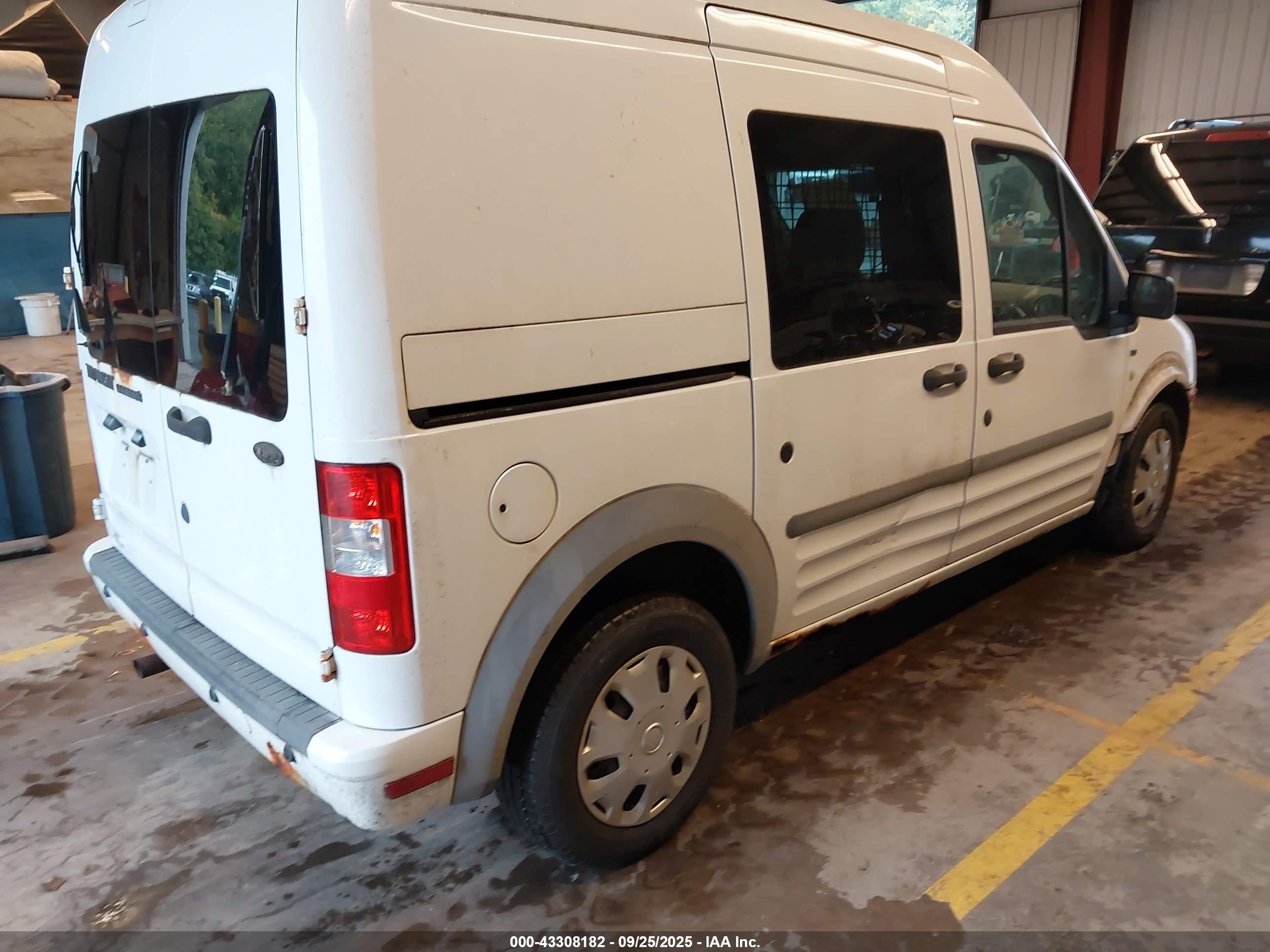 2010 Ford Transit Connect Xlt White vin: NM0LS6BN1AT001514