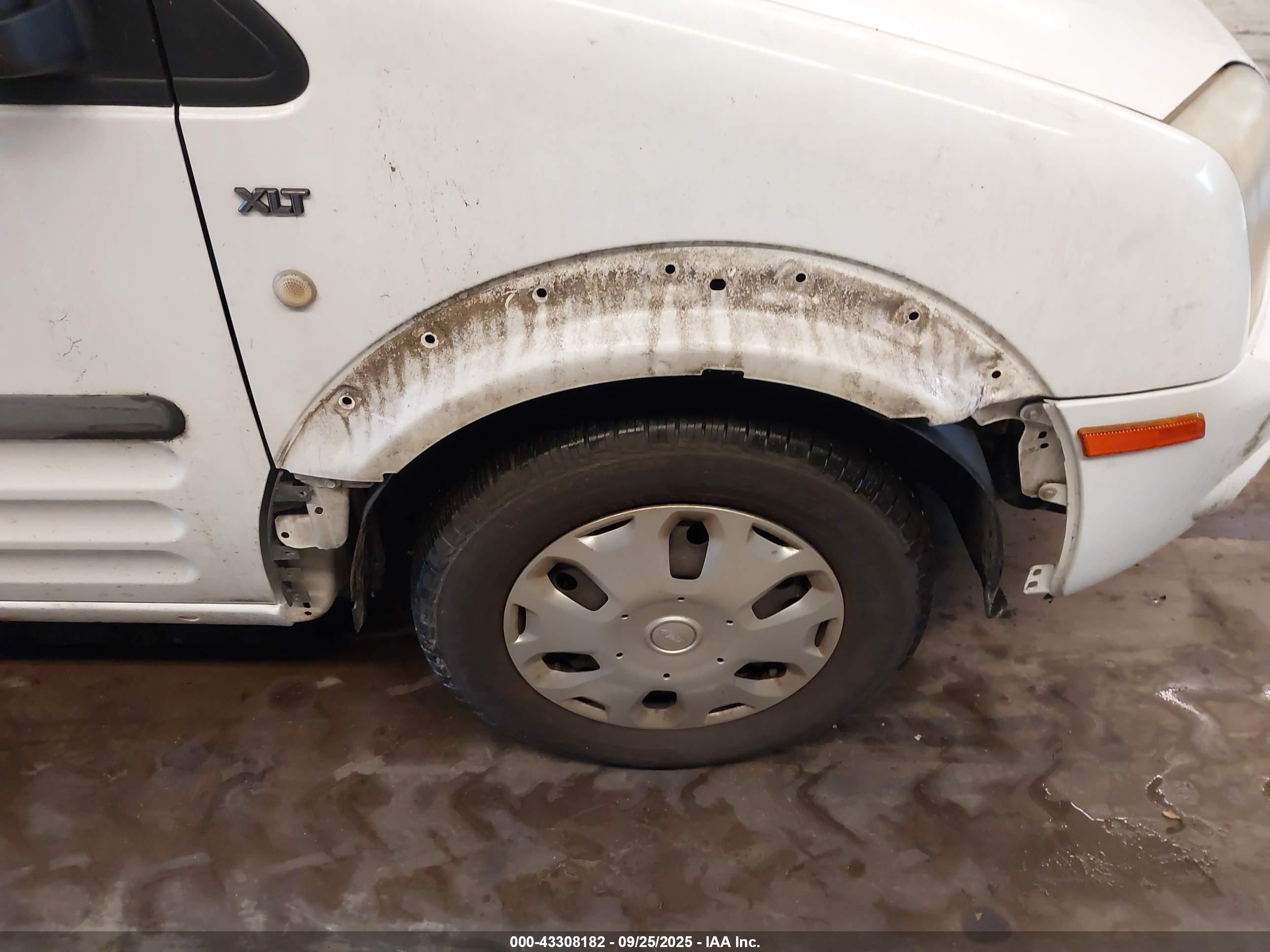 2010 Ford Transit Connect Xlt White vin: NM0LS6BN1AT001514