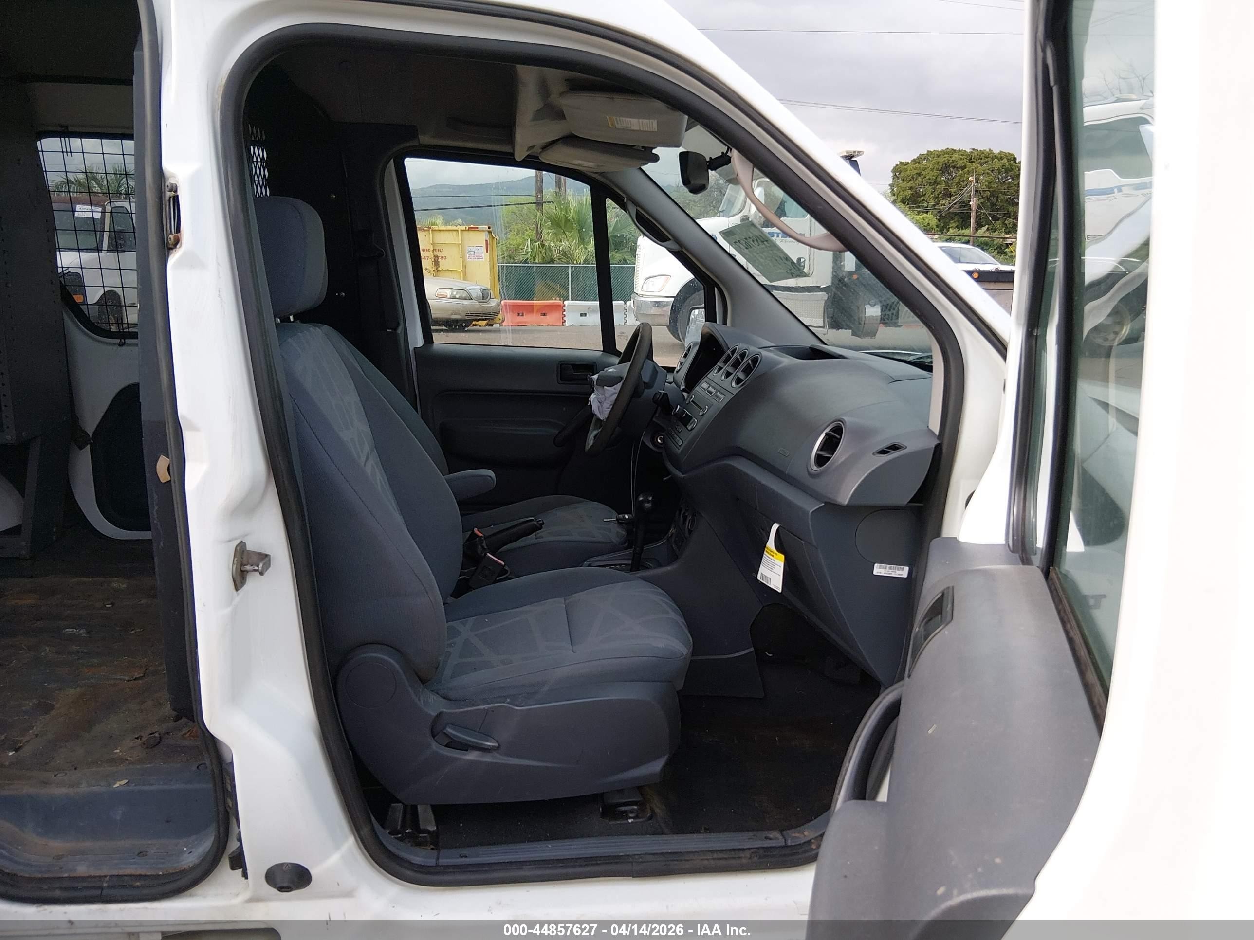 2012 Ford Transit Connect Xlt Белый vin: NM0LS6BN2CT112978