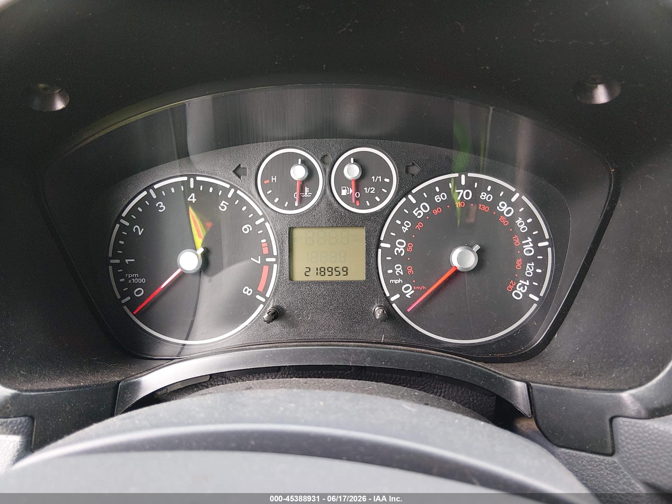 2011 Ford Transit Connect Xlt Серебряный vin: NM0LS6BN4BT070294