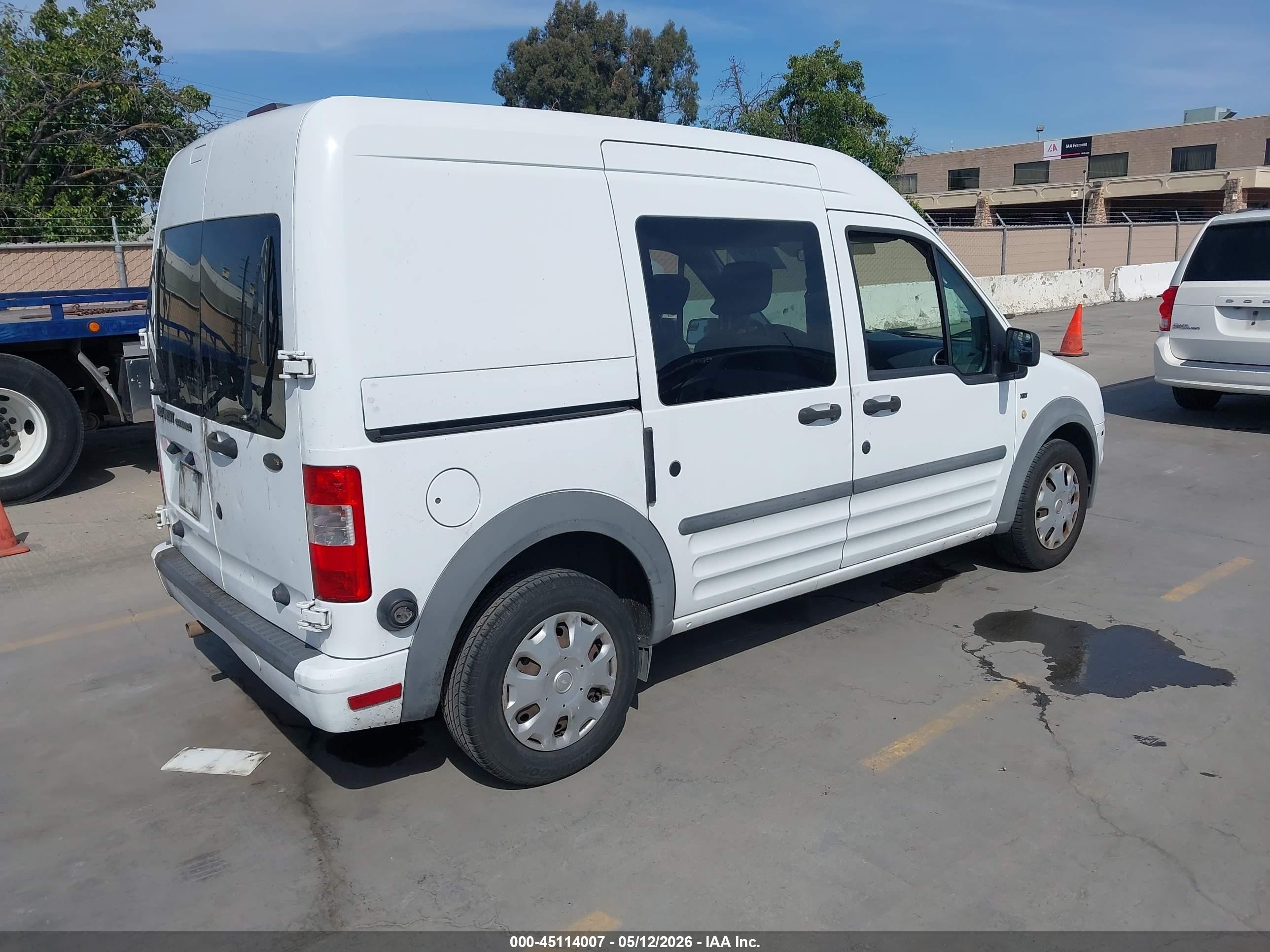 2011 Ford Transit Connect Xlt White vin: NM0LS6BN8BT064451