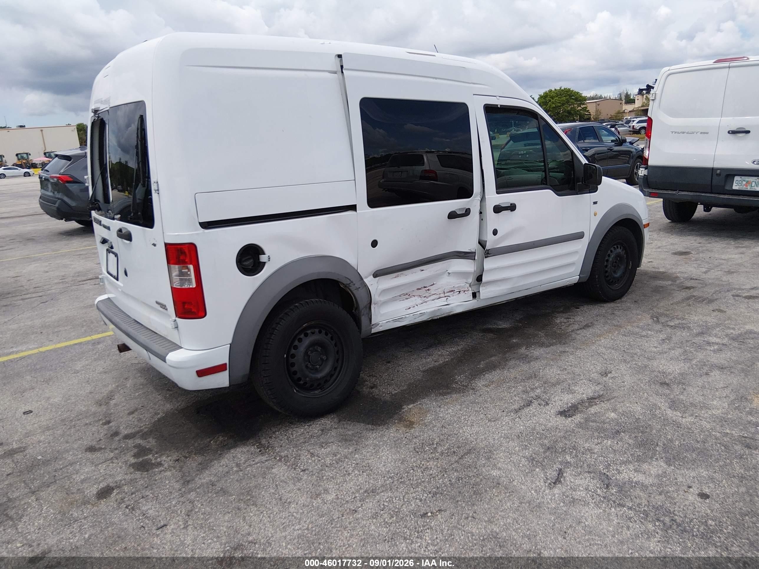 2012 Ford Transit Connect Xlt White vin: NM0LS6BN8CT101922