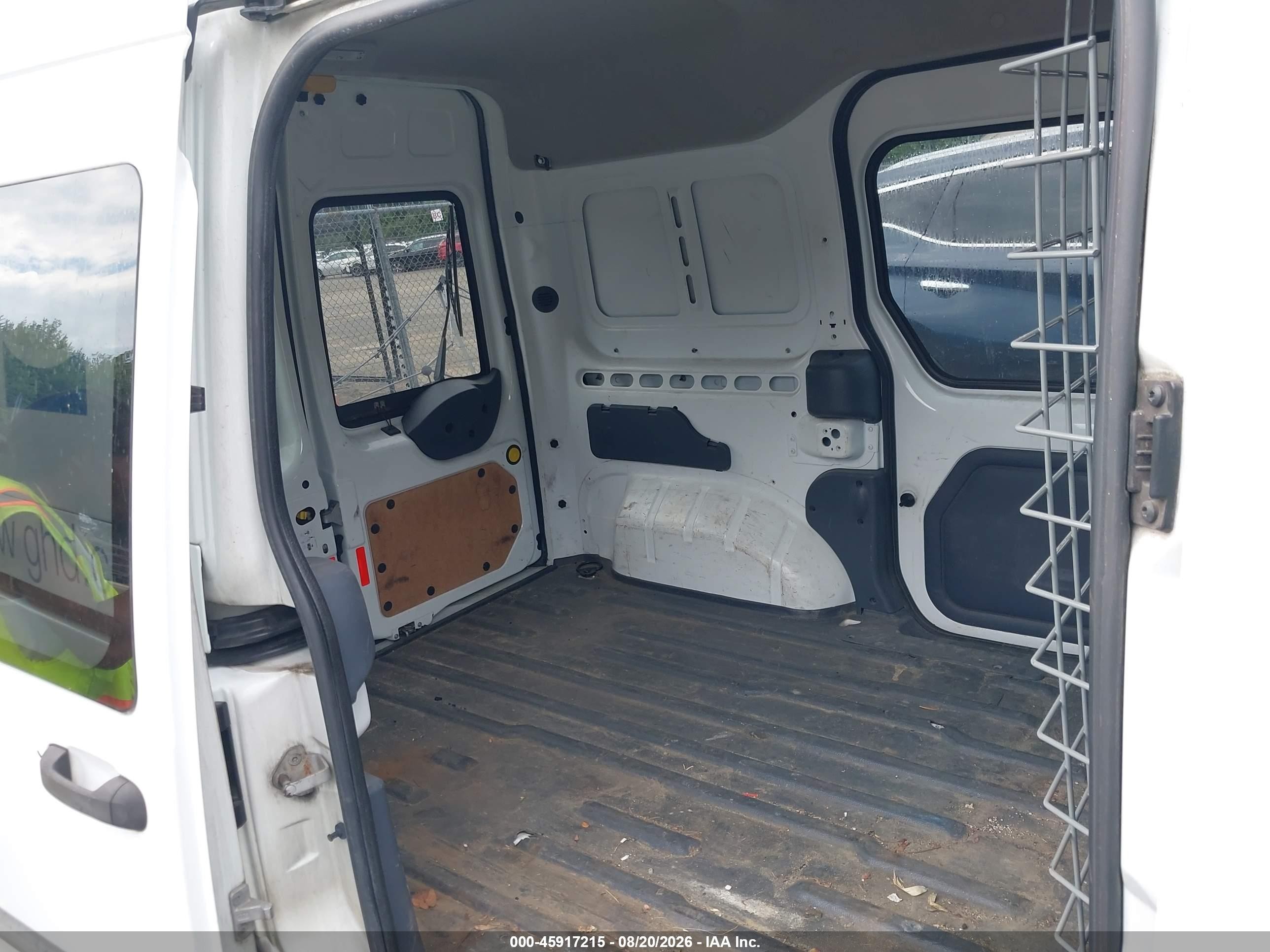 2013 Ford Transit Connect Xlt White vin: NM0LS6BN8DT166206