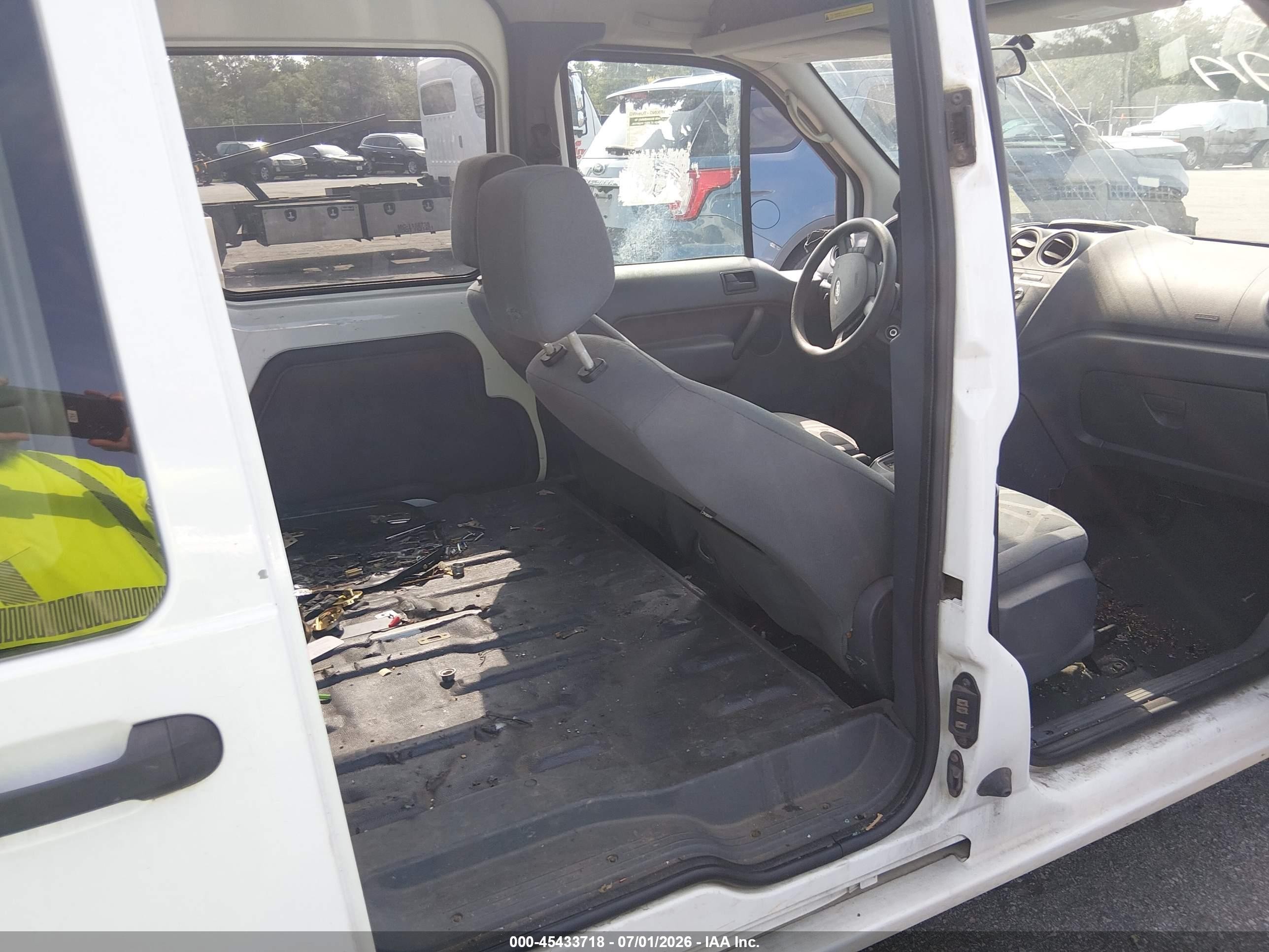 2013 Ford Transit Connect Xlt White vin: NM0LS6BNXDT157104