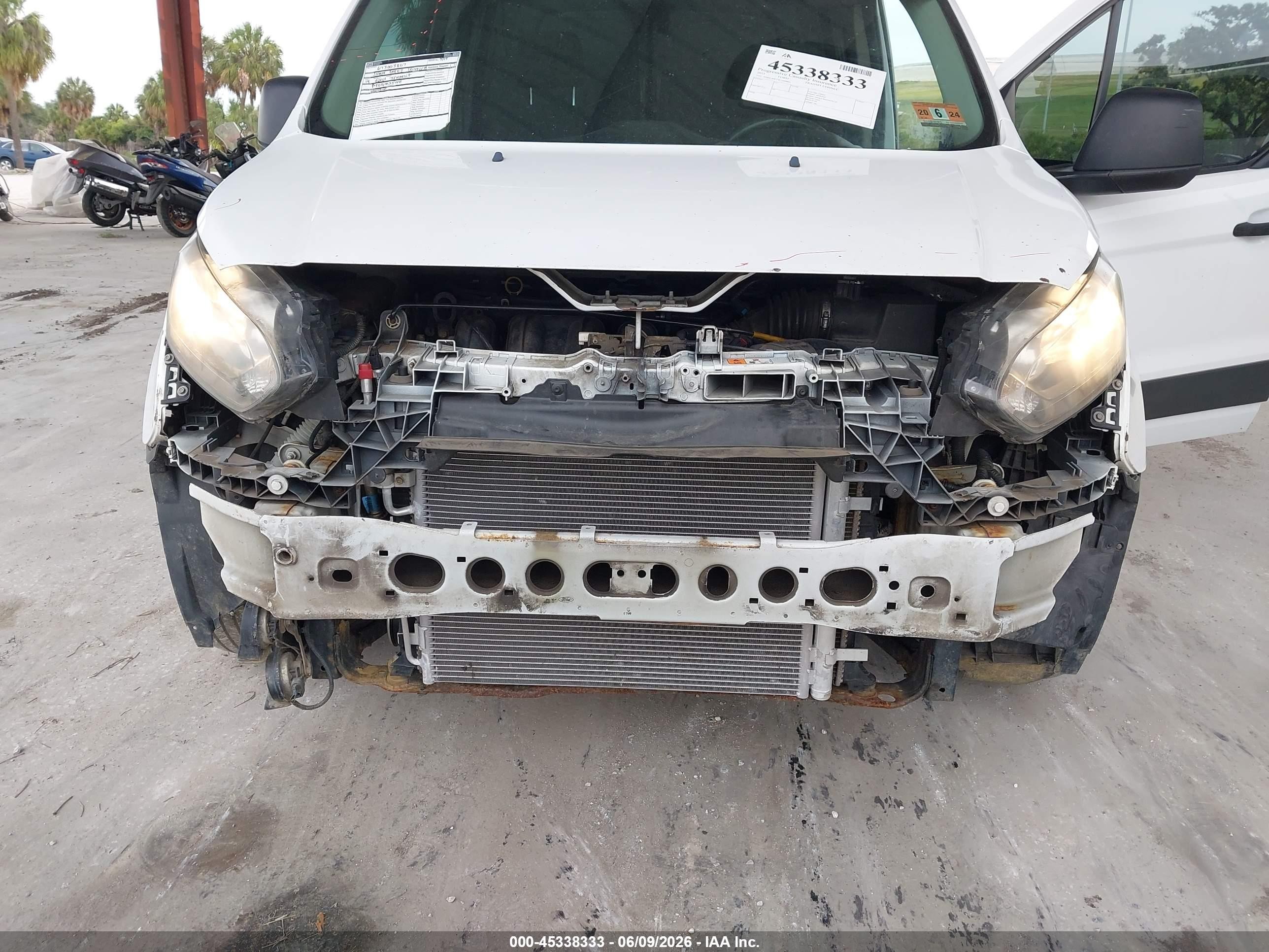 2015 Ford Transit Connect Xl Белый vin: NM0LS6E77F1209865