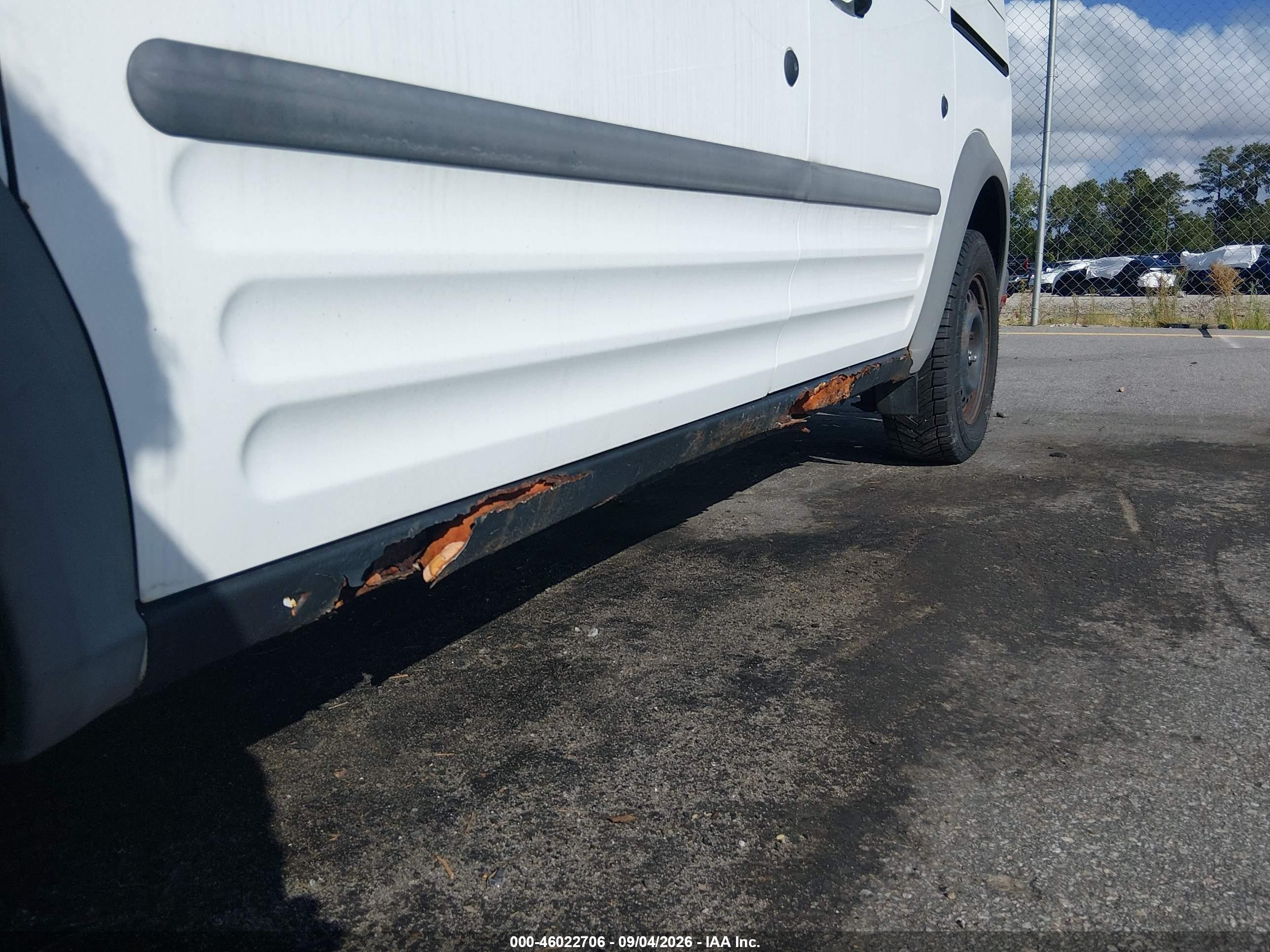 2011 Ford Transit Connect Xl White vin: NM0LS7AN4BT066303