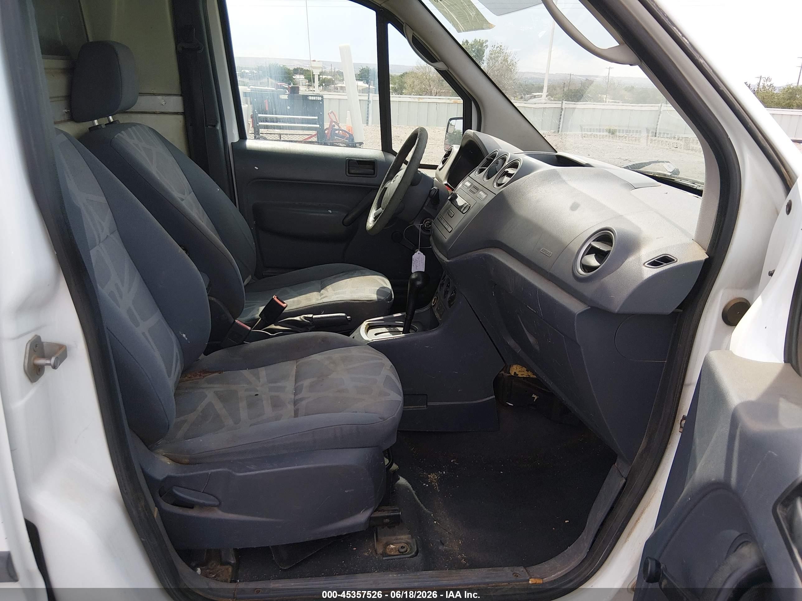 2013 Ford Transit Connect Xl Белый vin: NM0LS7AN8DT147517