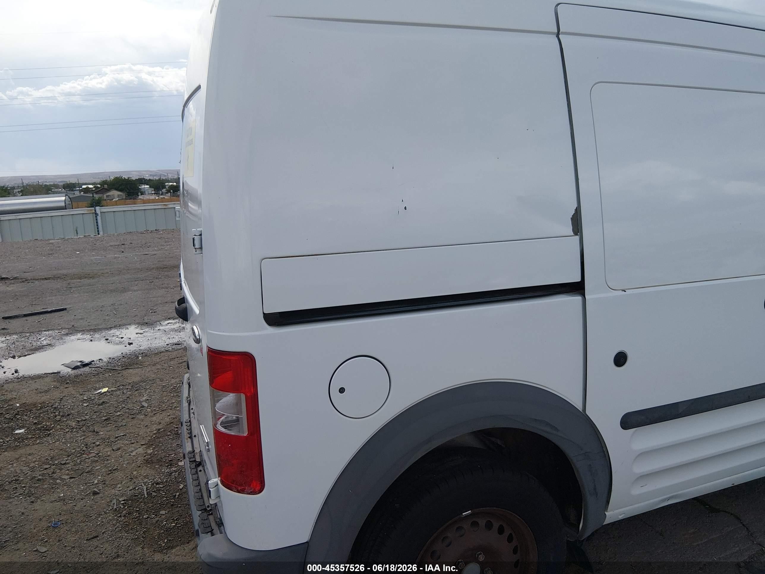 2013 Ford Transit Connect Xl Белый vin: NM0LS7AN8DT147517