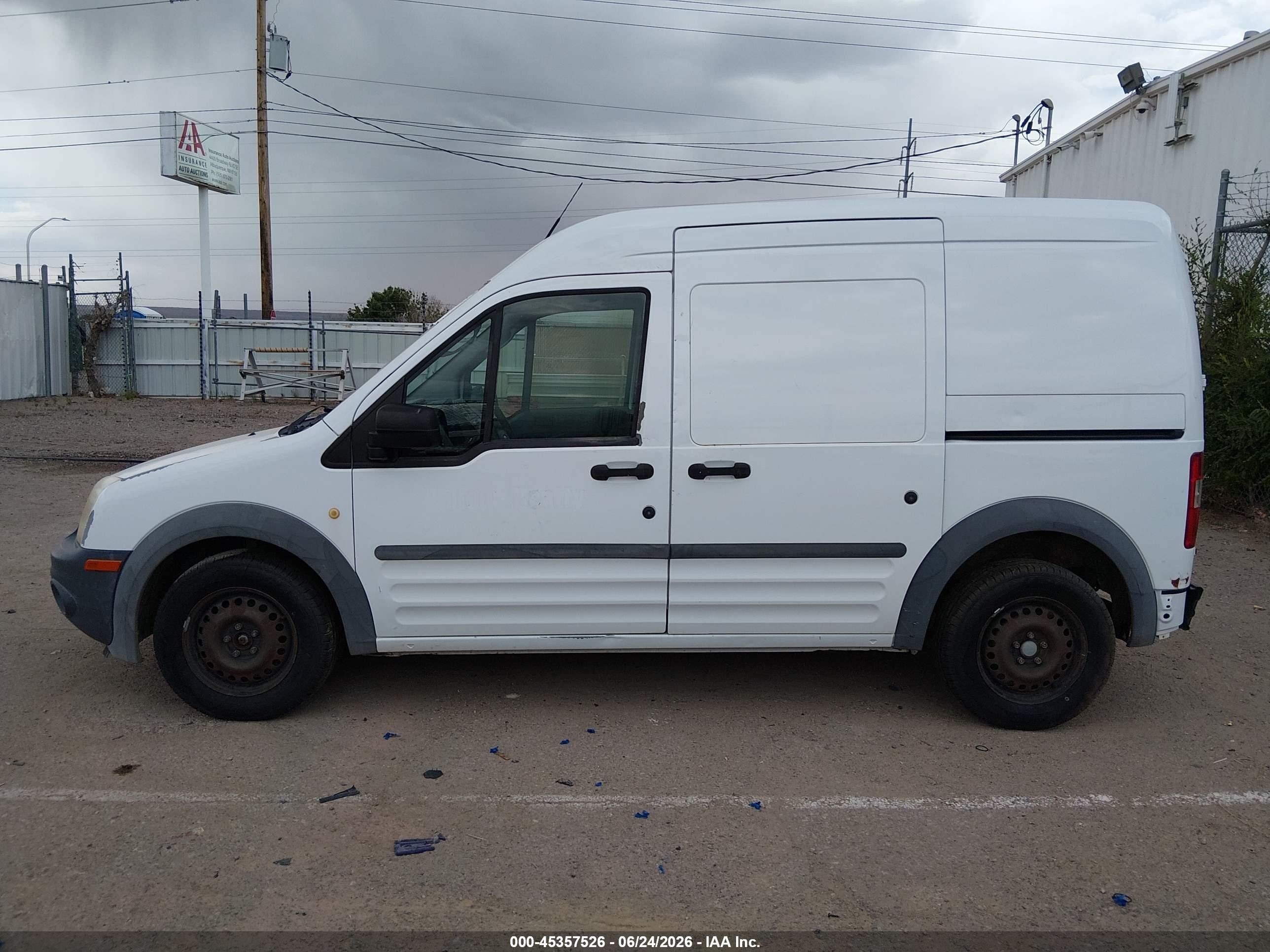 2013 Ford Transit Connect Xl Белый vin: NM0LS7AN8DT147517