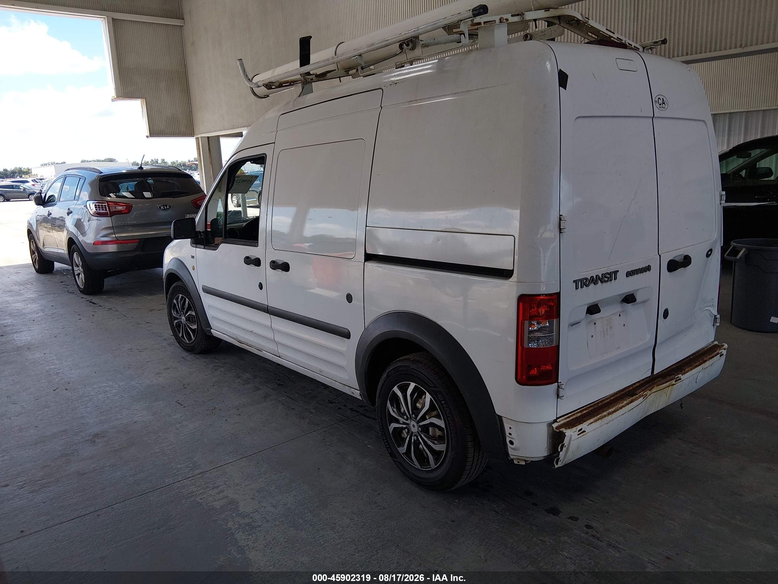 2011 Ford Transit Connect Xlt White vin: NM0LS7BN0BT043325