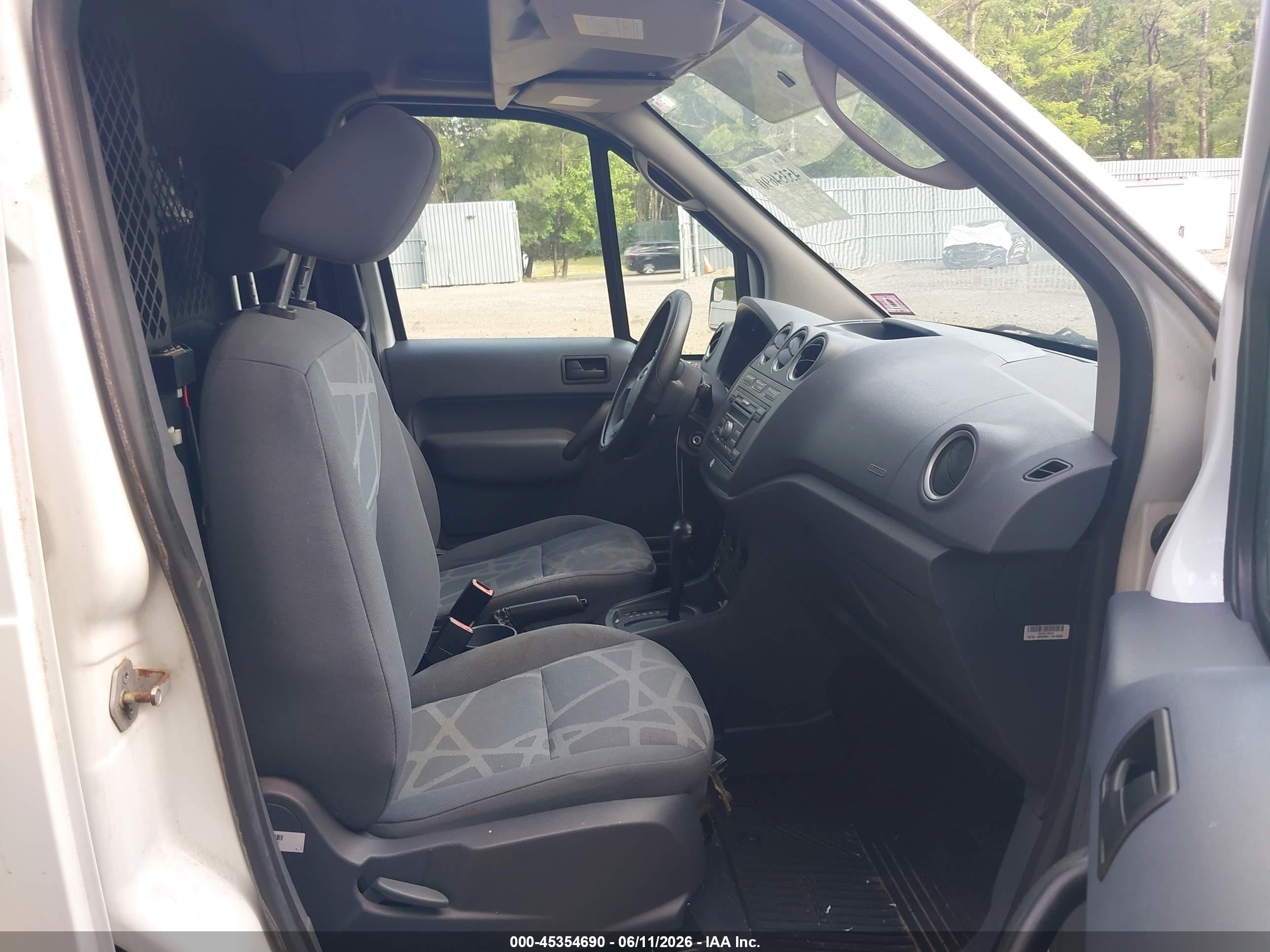 2011 Ford Transit Connect Xlt White vin: NM0LS7BN0BT044104