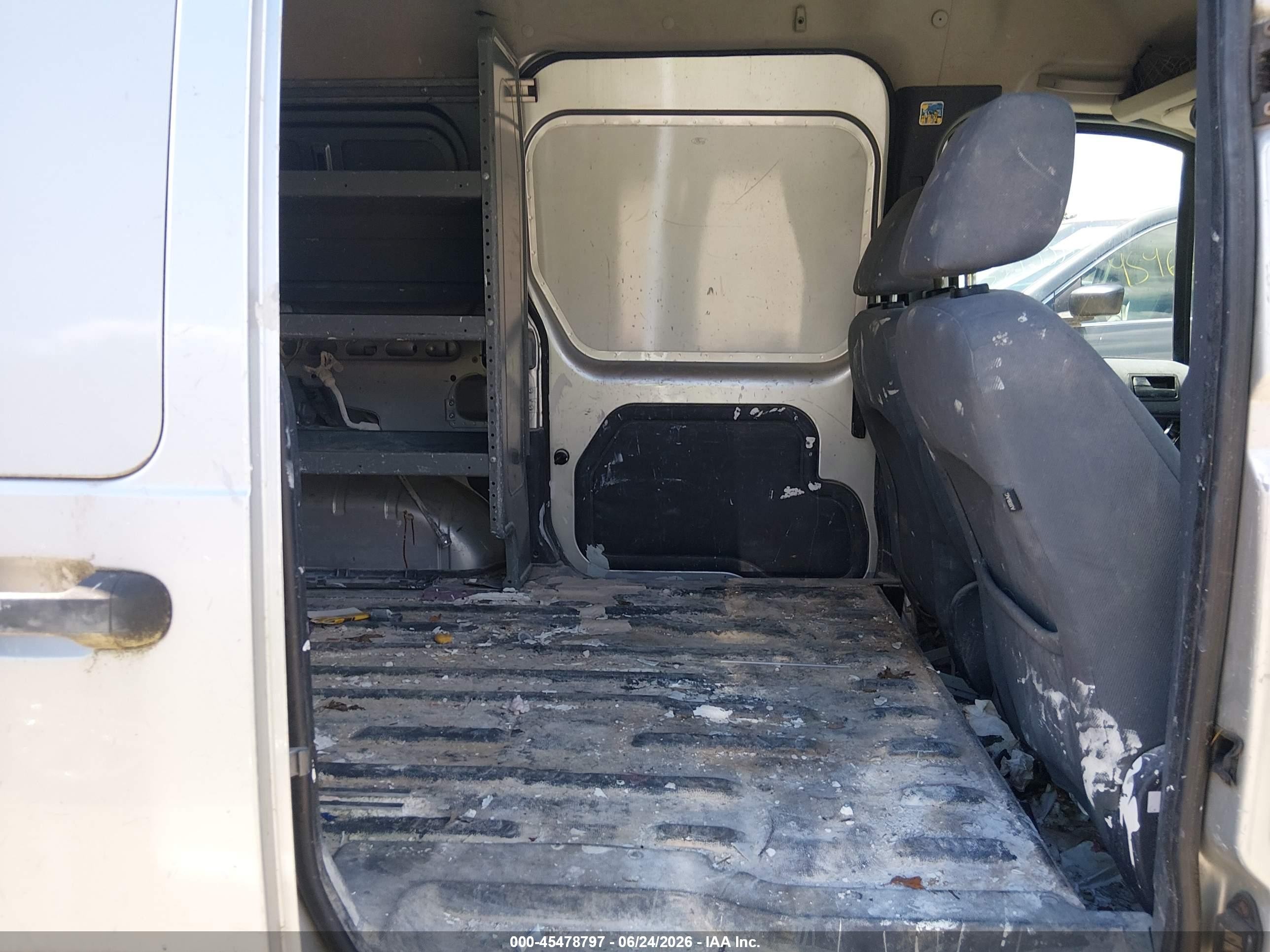 2013 Ford Transit Connect Xlt Silver vin: NM0LS7BN1DT145025