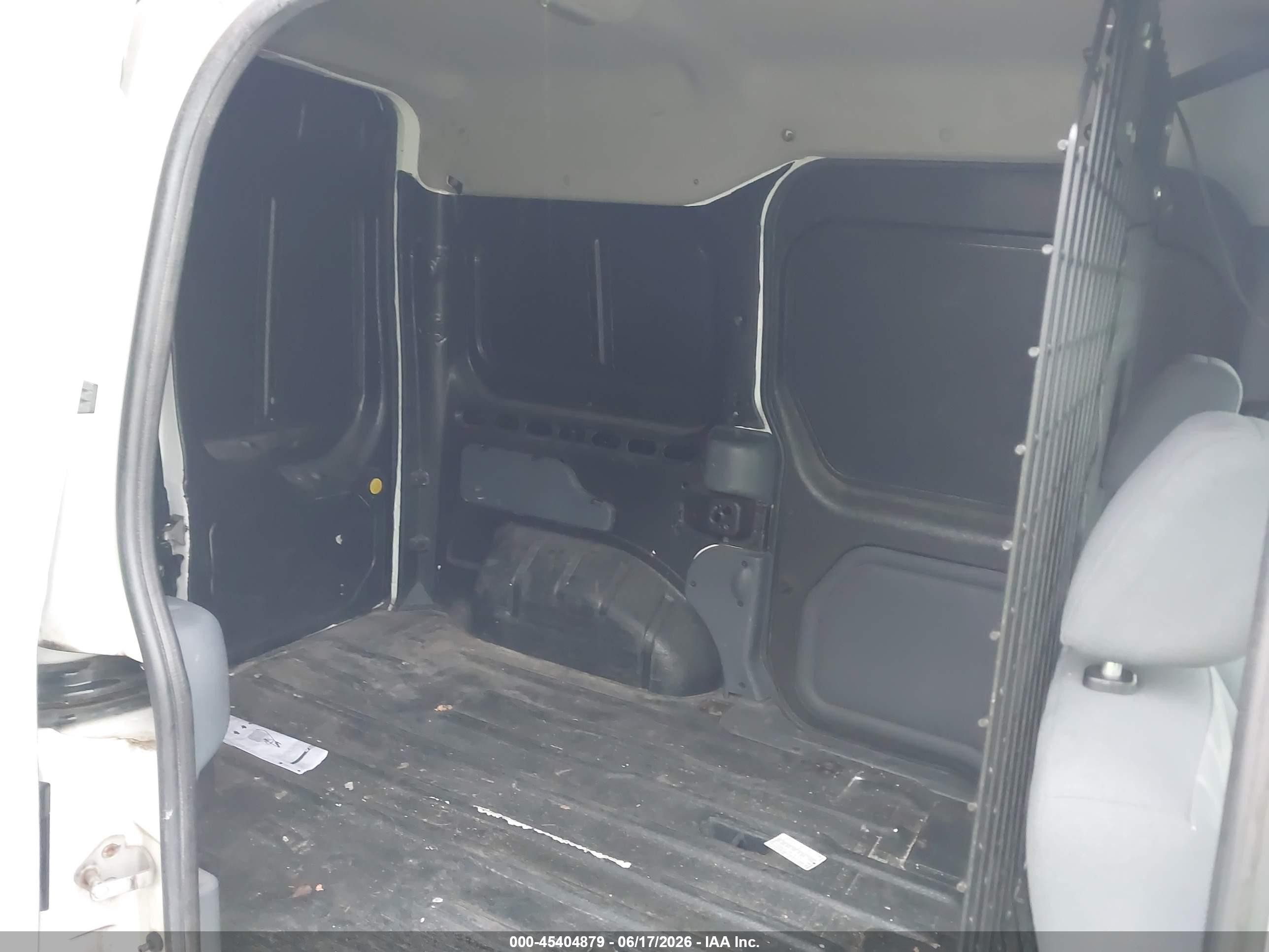 2010 Ford Transit Connect Xlt White vin: NM0LS7BN3AT003402