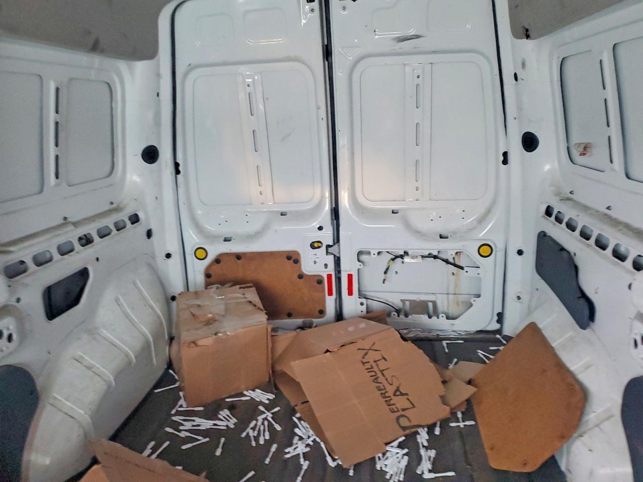 2013 Ford Transit Connect Xlt White vin: NM0LS7BN4DT127571