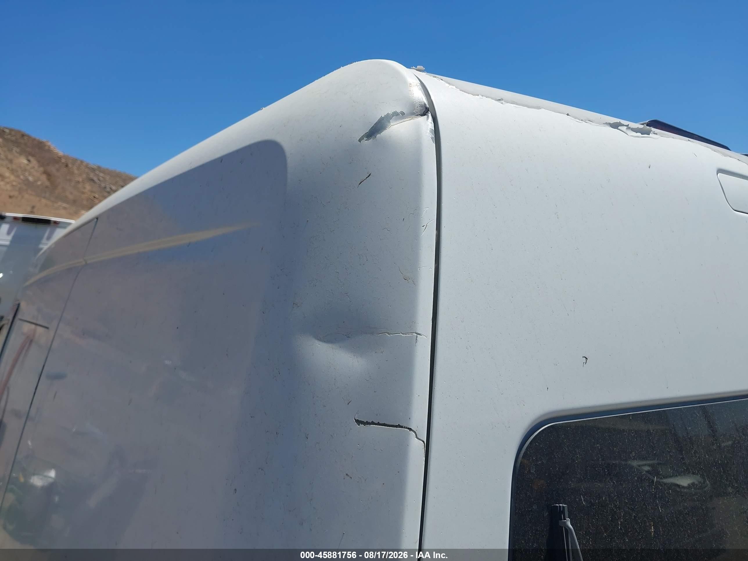 2010 Ford Transit Connect Xlt White vin: NM0LS7BN9AT014694